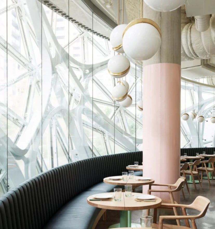 Crescent Pendant Lamp - Yiarolight