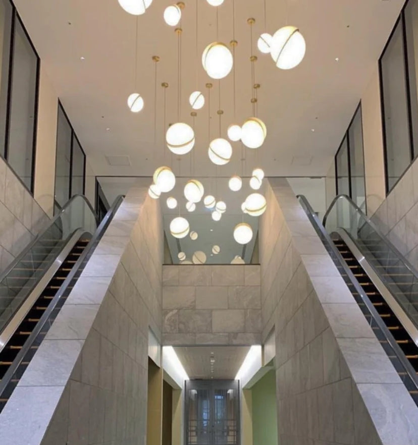 Crescent Pendant Lamp - Yiarolight