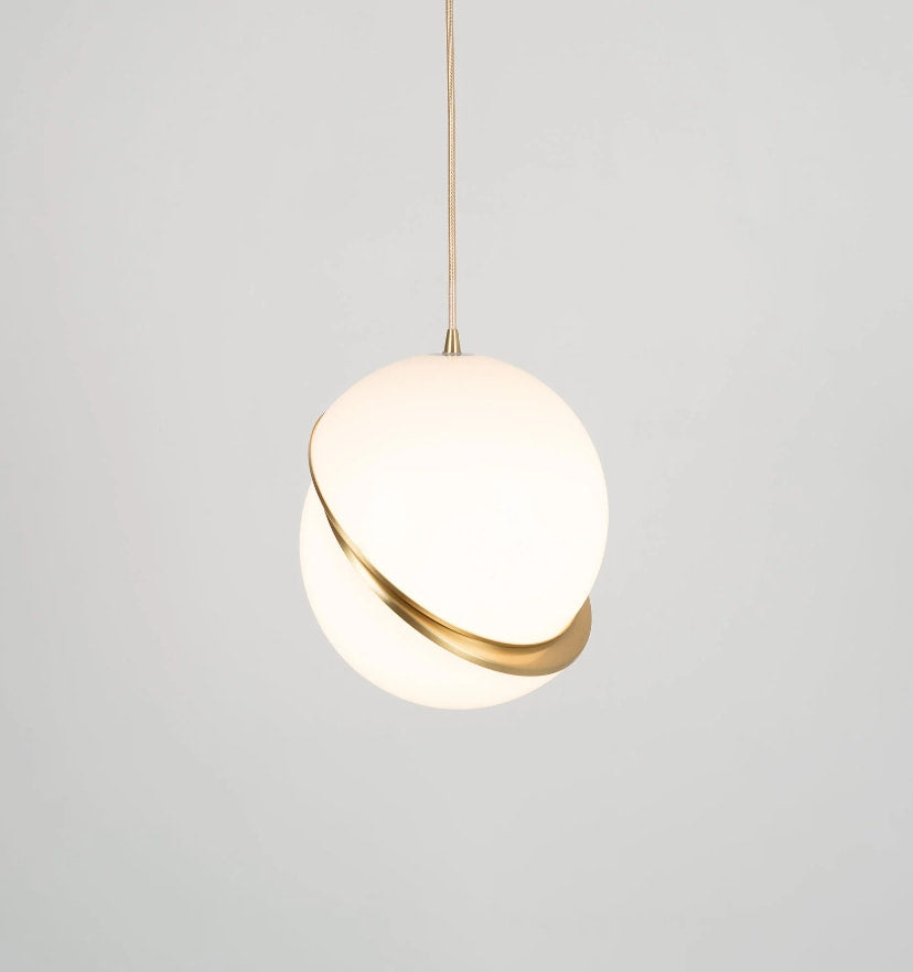 Crescent Pendant Lamp - Yiarolight