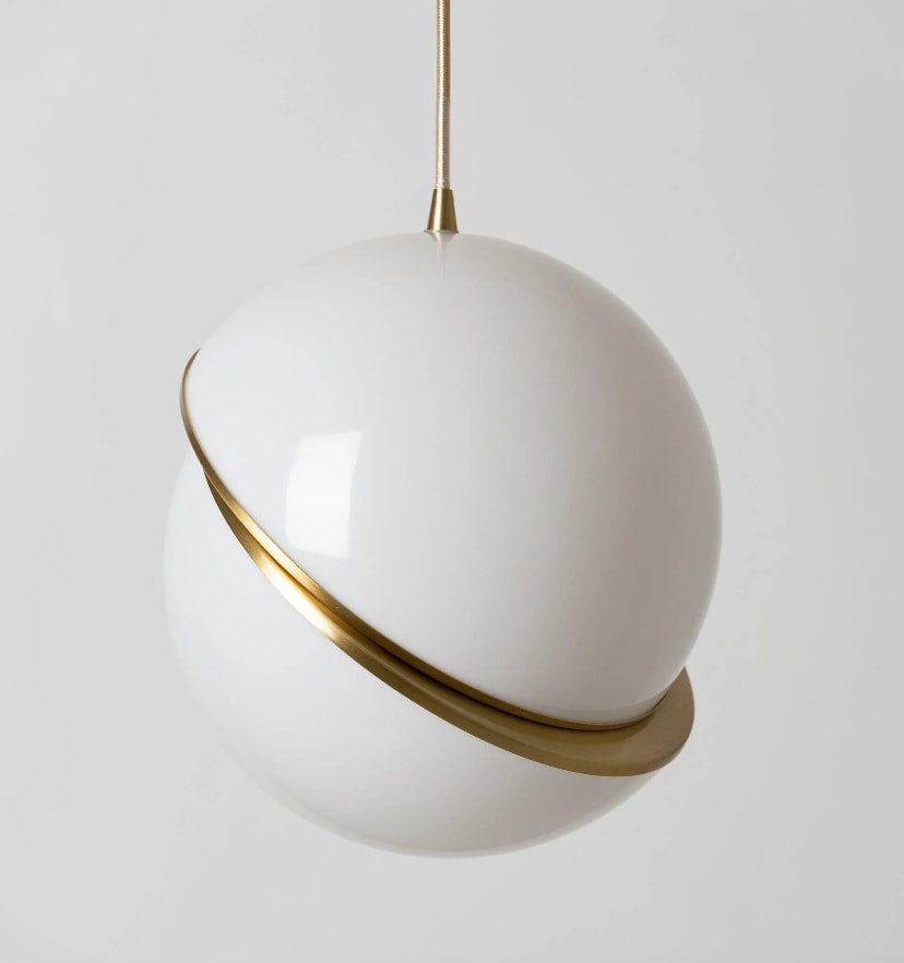 Crescent Pendant Lamp - Yiarolight