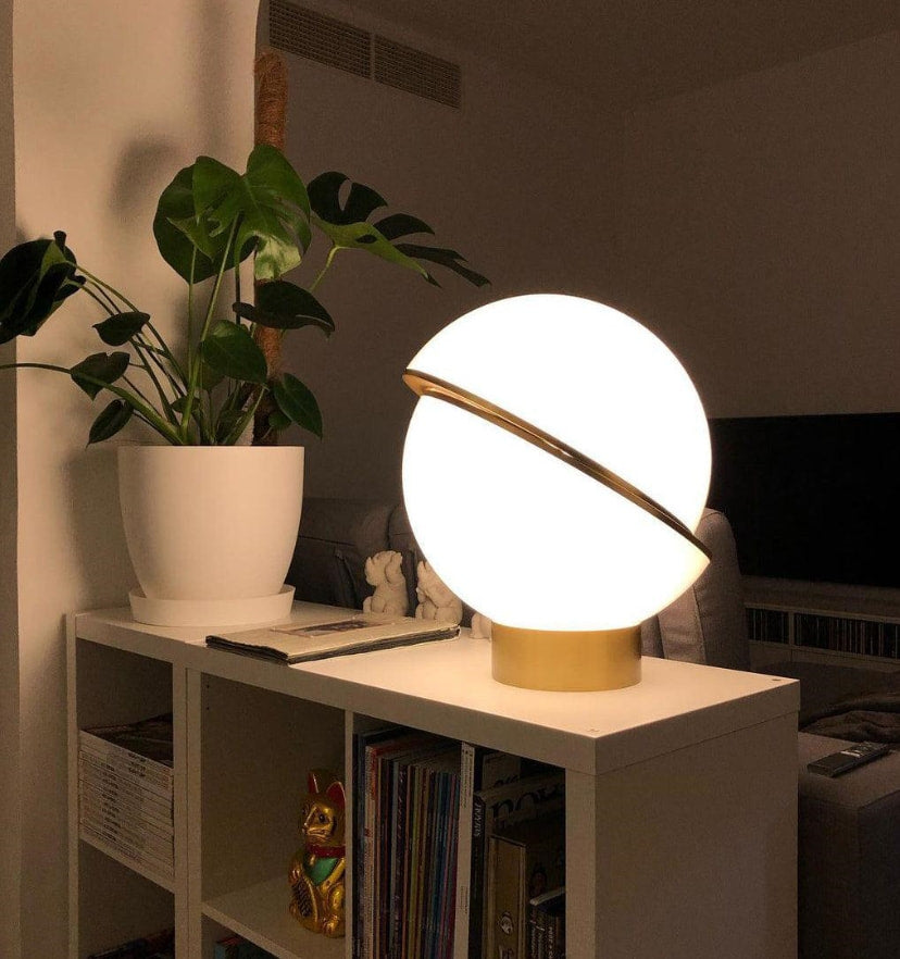 Crescent Table Lamp - Yiarolight