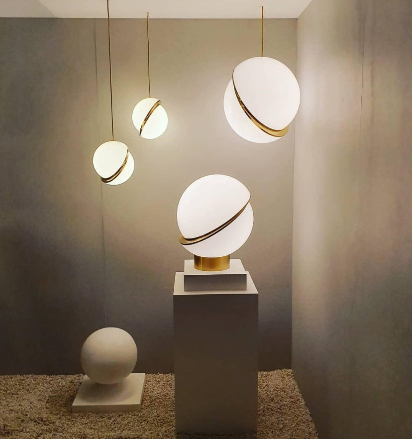 Crescent Table Lamp - Yiarolight