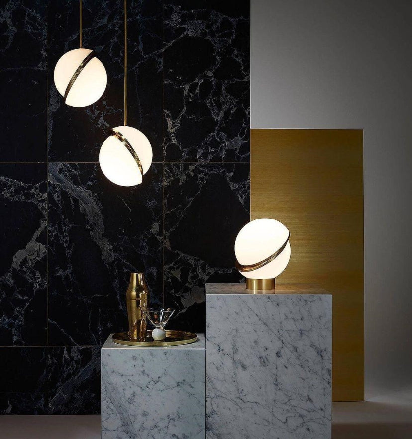 Crescent Table Lamp - Yiarolight