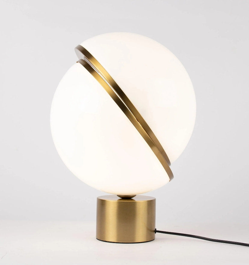 Crescent Table Lamp - Yiarolight
