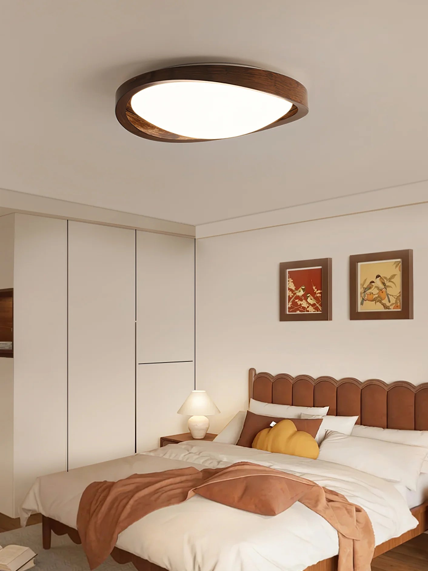 Curved Edge Ceiling Light - Auraolight