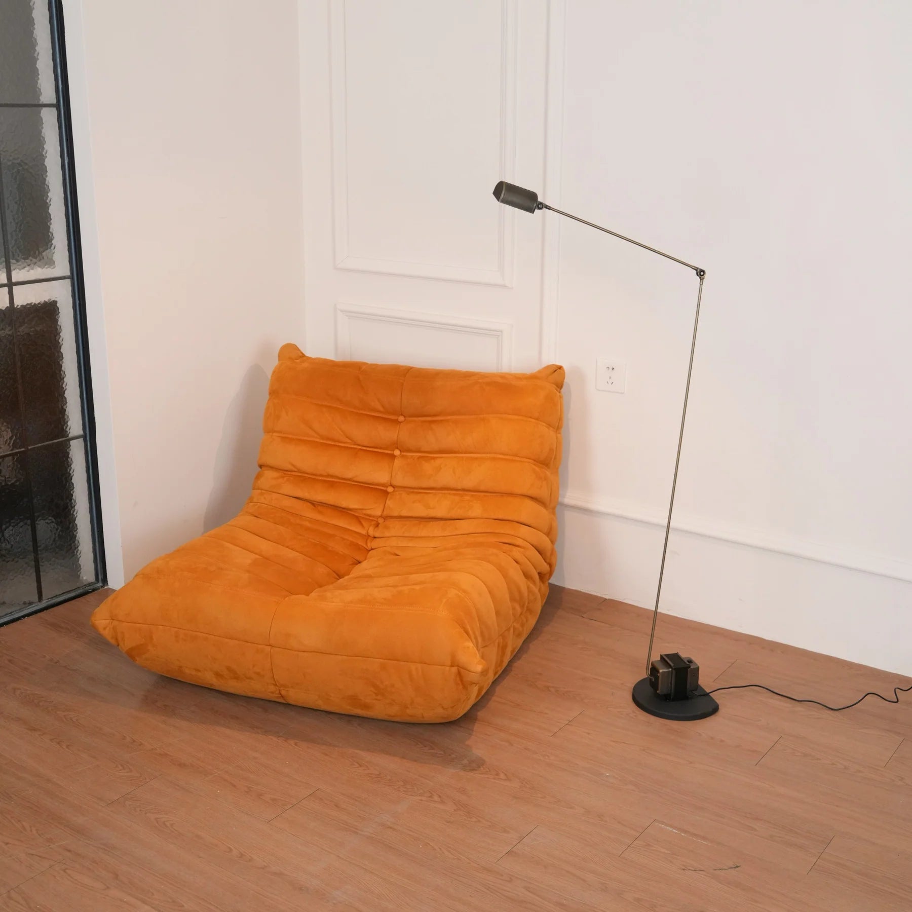 Dynamo Floor Lamp - Yiarolight