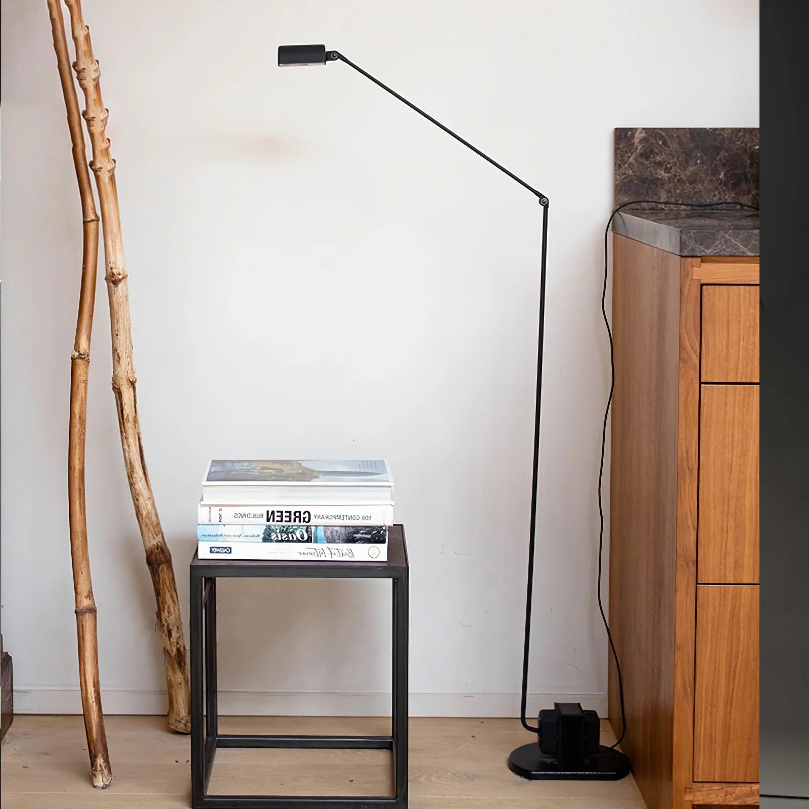 Dynamo Floor Lamp - Yiarolight