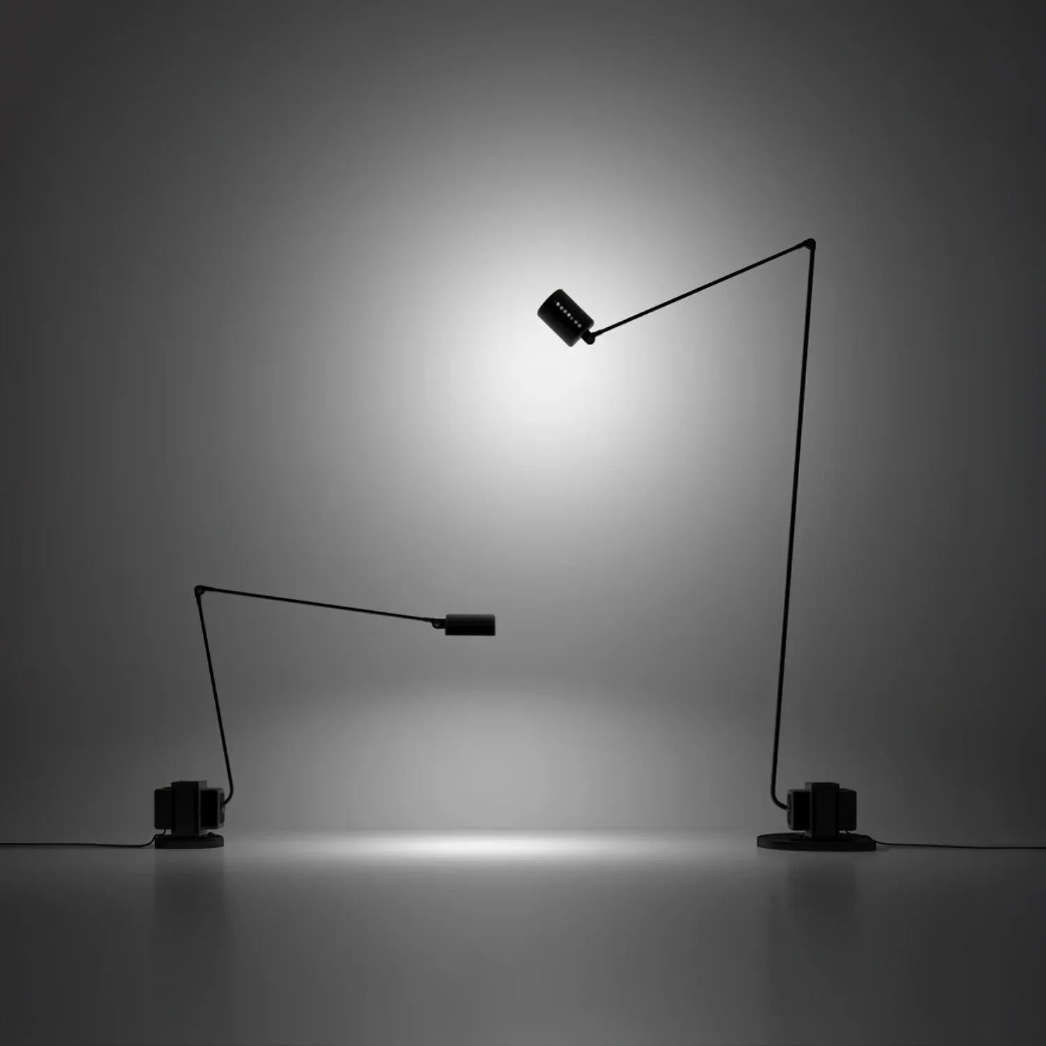 Dynamo Floor Lamp - Yiarolight