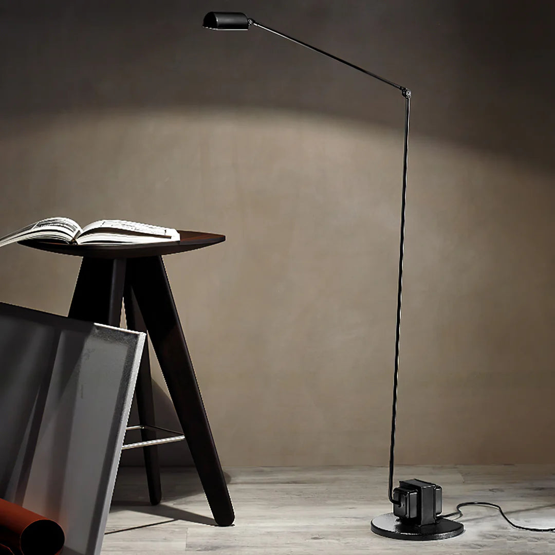 Dynamo Floor Lamp - Yiarolight