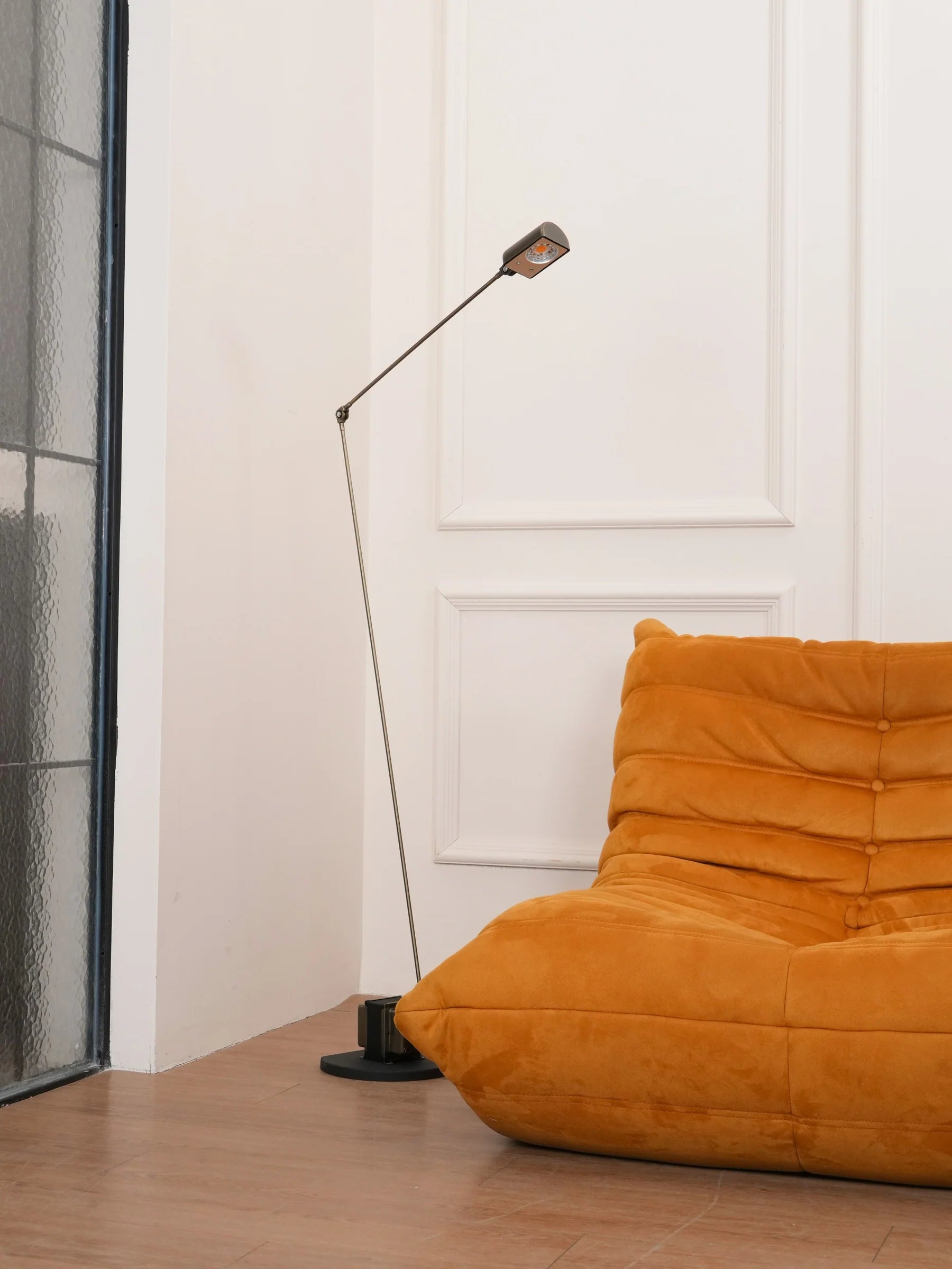 Dynamo Floor Lamp - Yiarolight