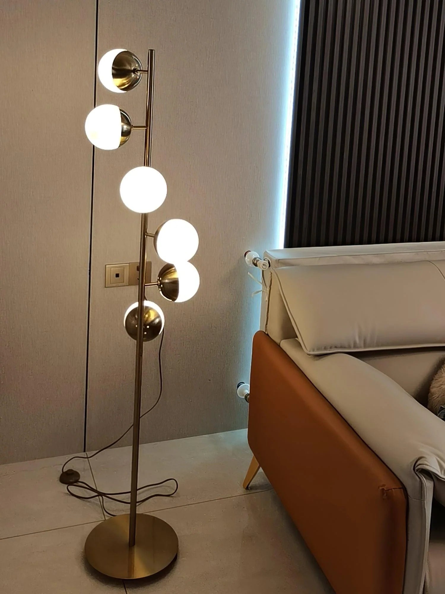 Doppler LED Tree Lamp - Yiarolight