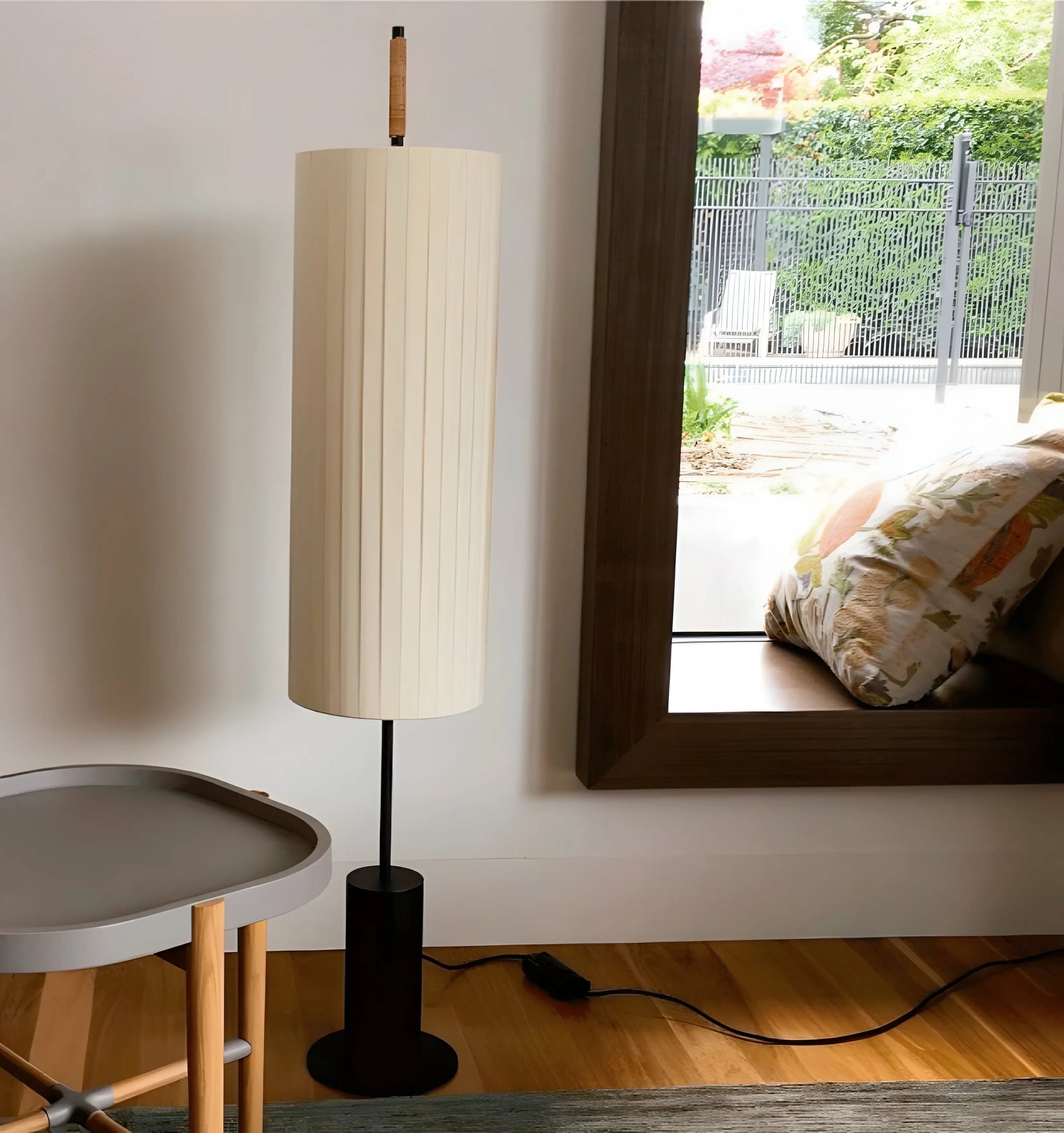 Dorica Floor Lamp - Yiarolight