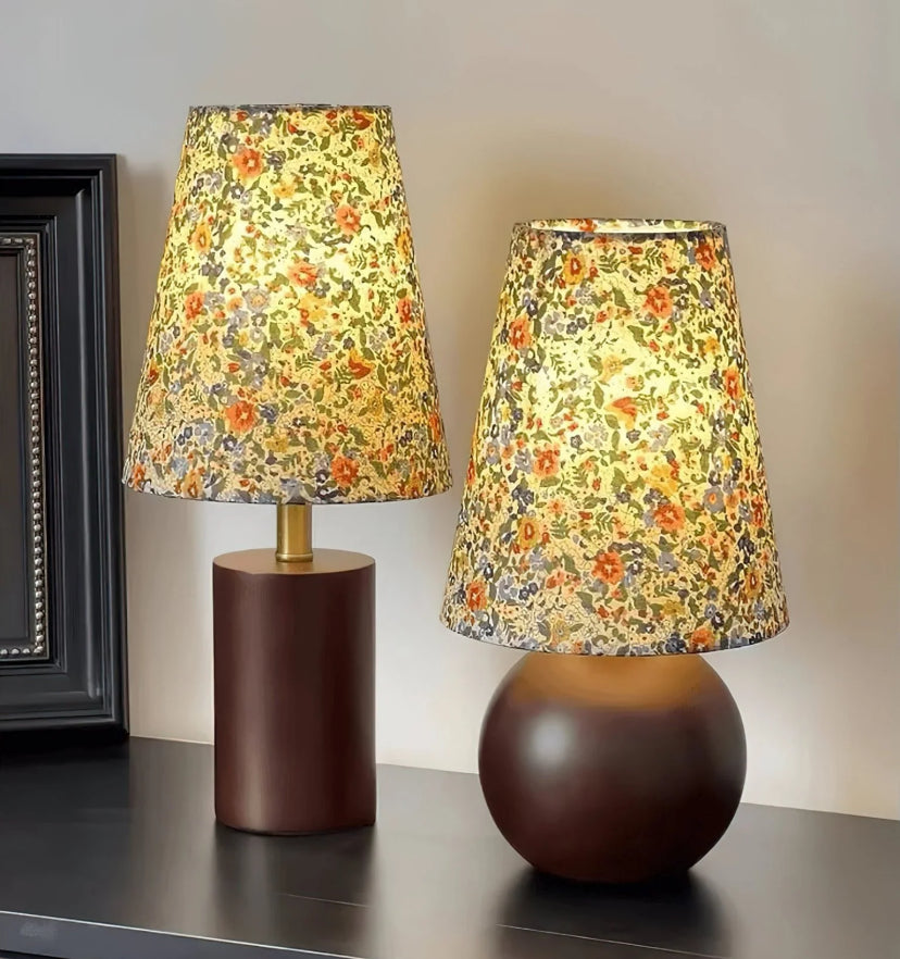 Elara Table Lamp - Yiarolight