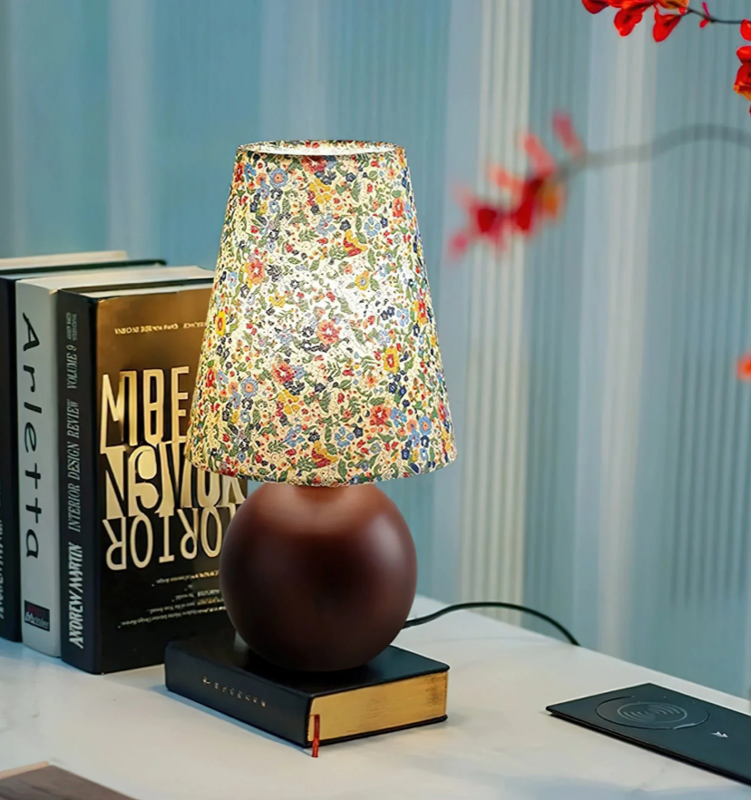 Elara Table Lamp - Yiarolight