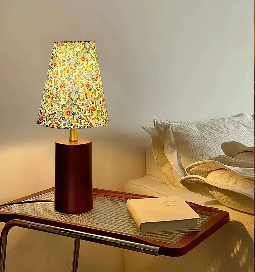 Elara Table Lamp - Yiarolight