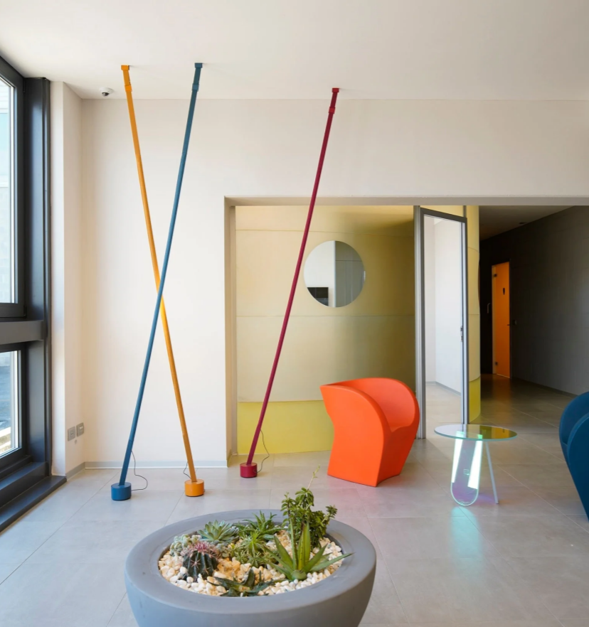 Elastica Arbitrary Floor Lamp - Yiarolight