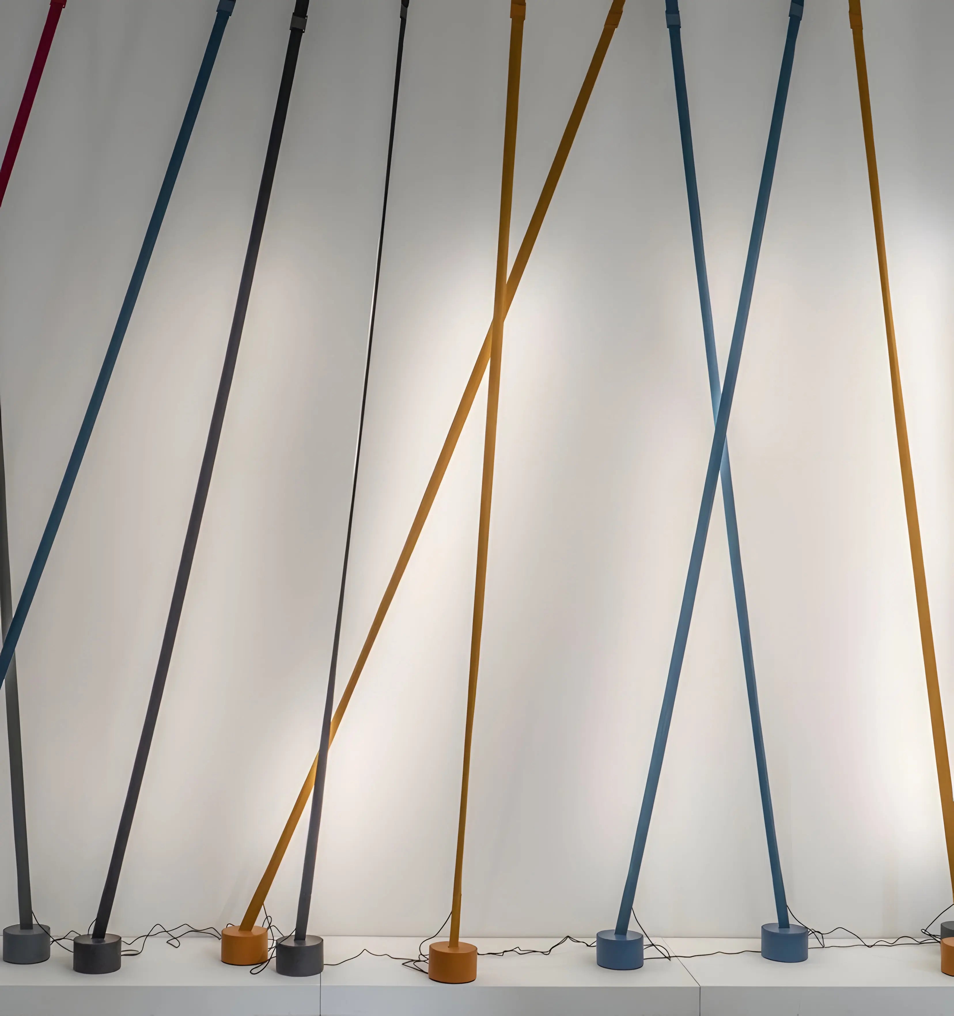 Elastica Arbitrary Floor Lamp - Yiarolight