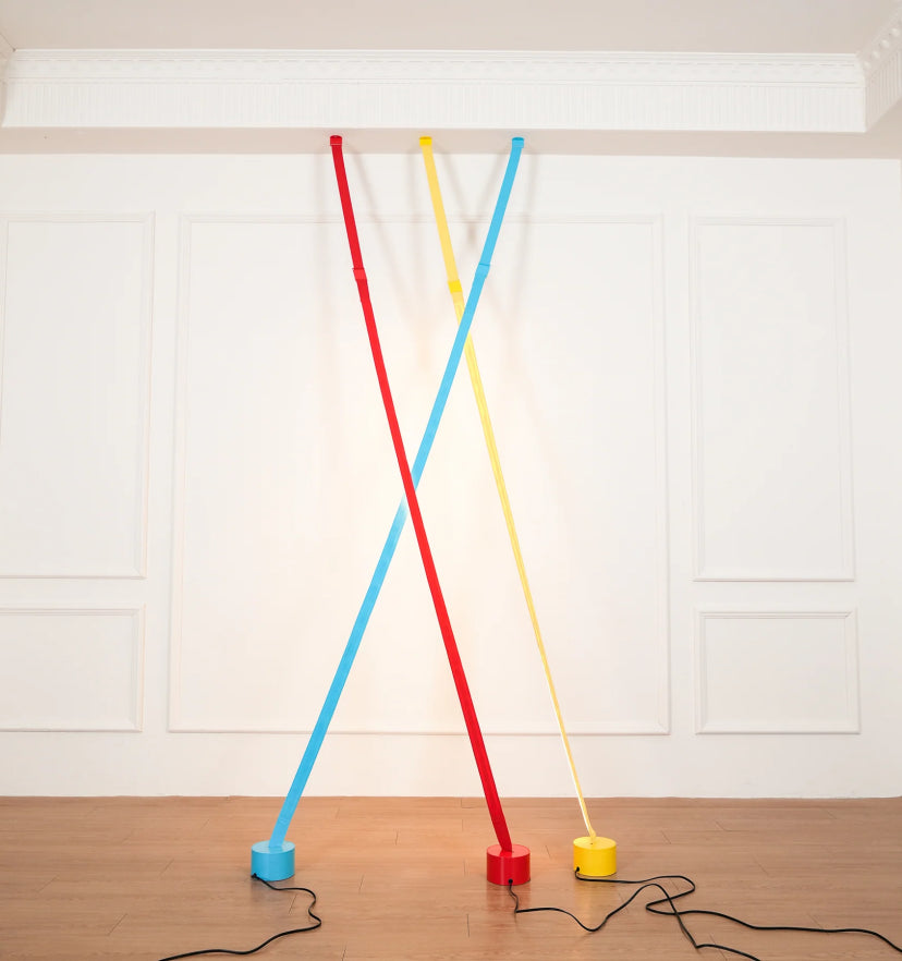 Elastica Arbitrary Floor Lamp - Yiarolight