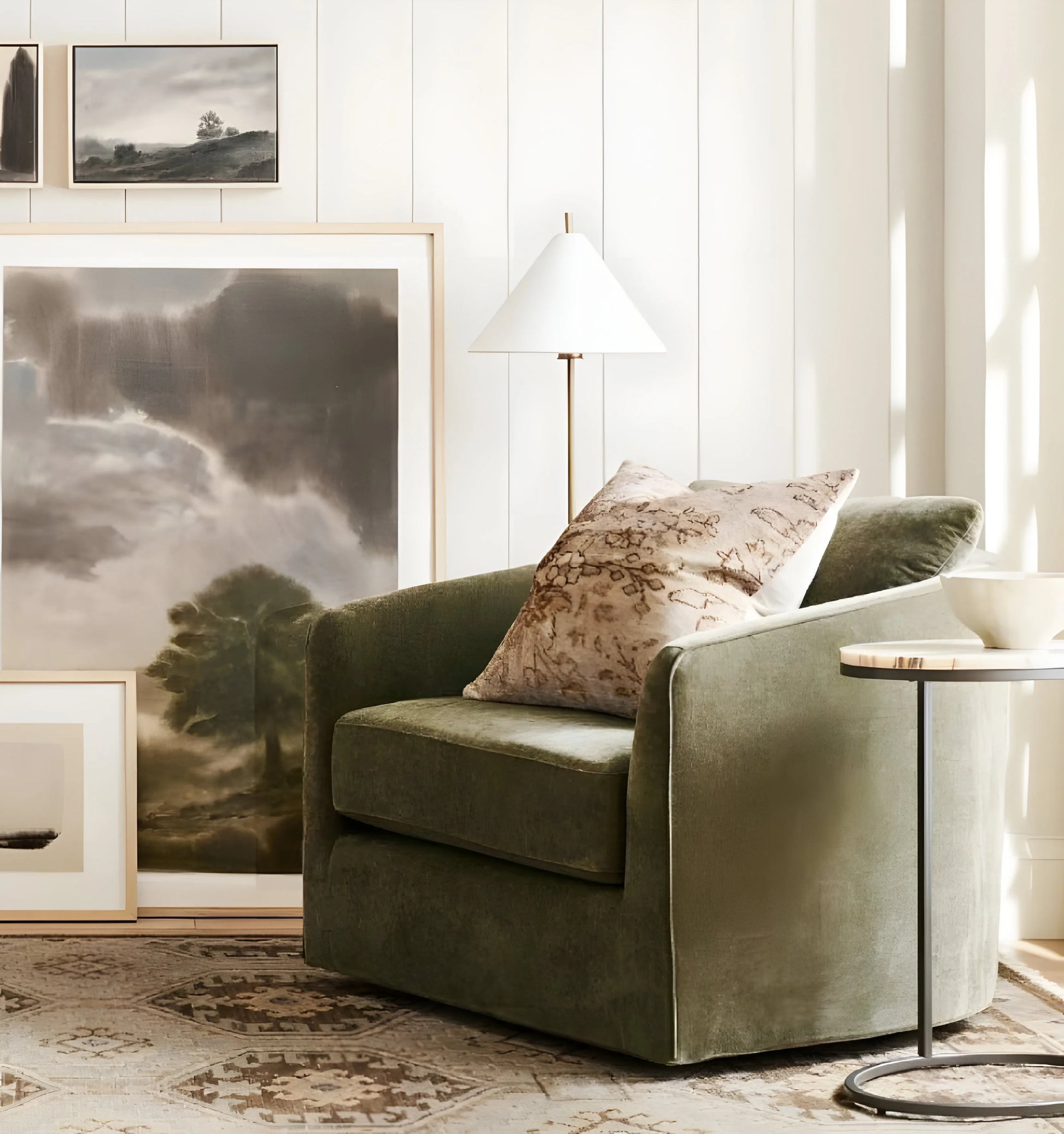Ellis Floor Lamp - Yiarolight