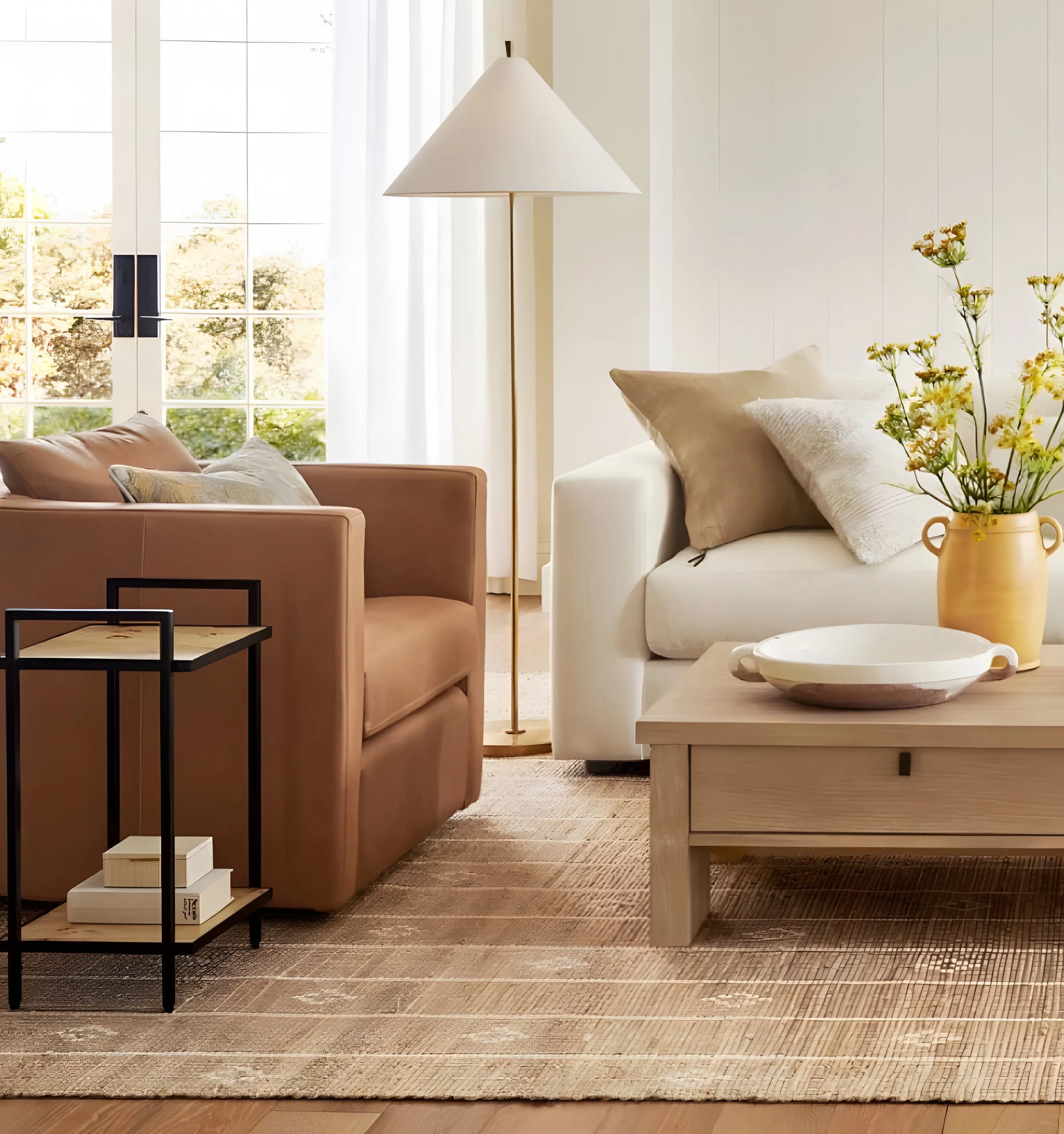 Ellis Floor Lamp - Yiarolight