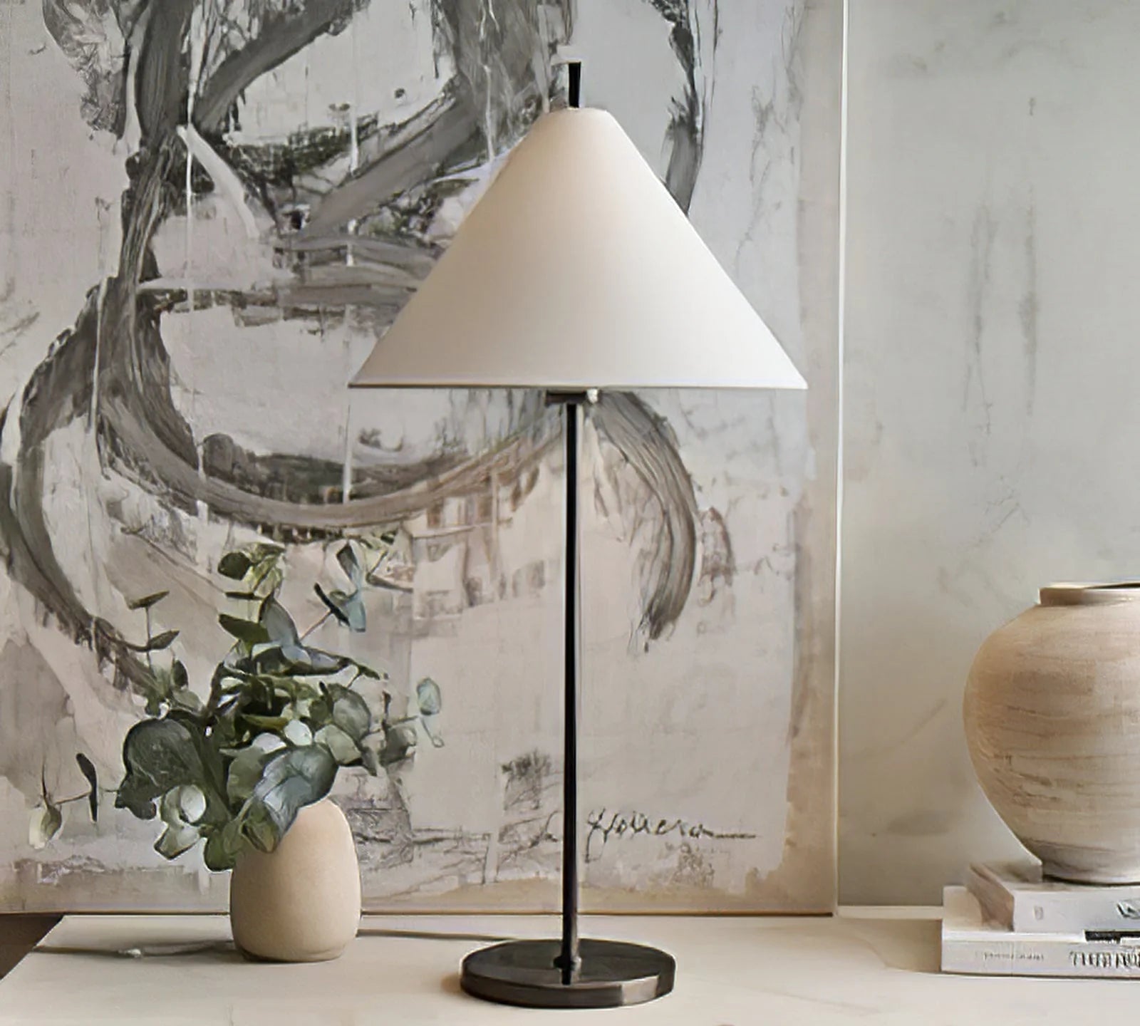Ellis Table Lamp - Yiarolight