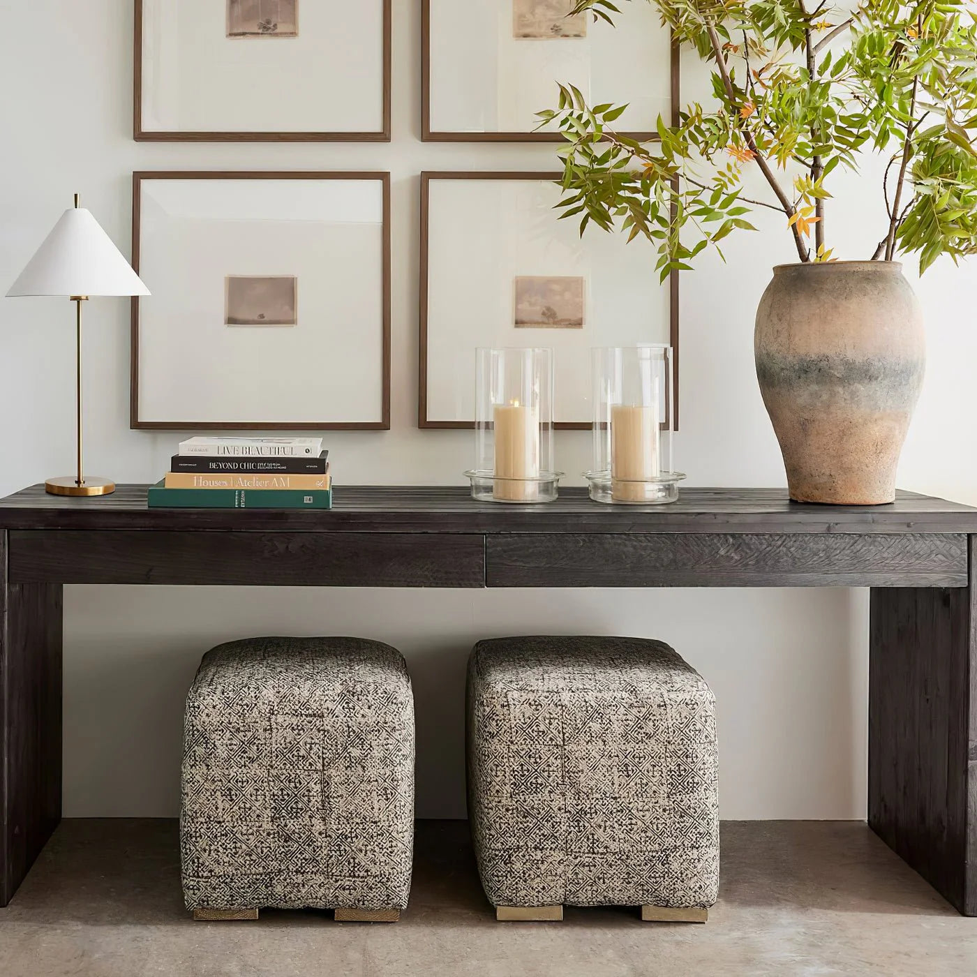 Ellis Table Lamp - Yiarolight