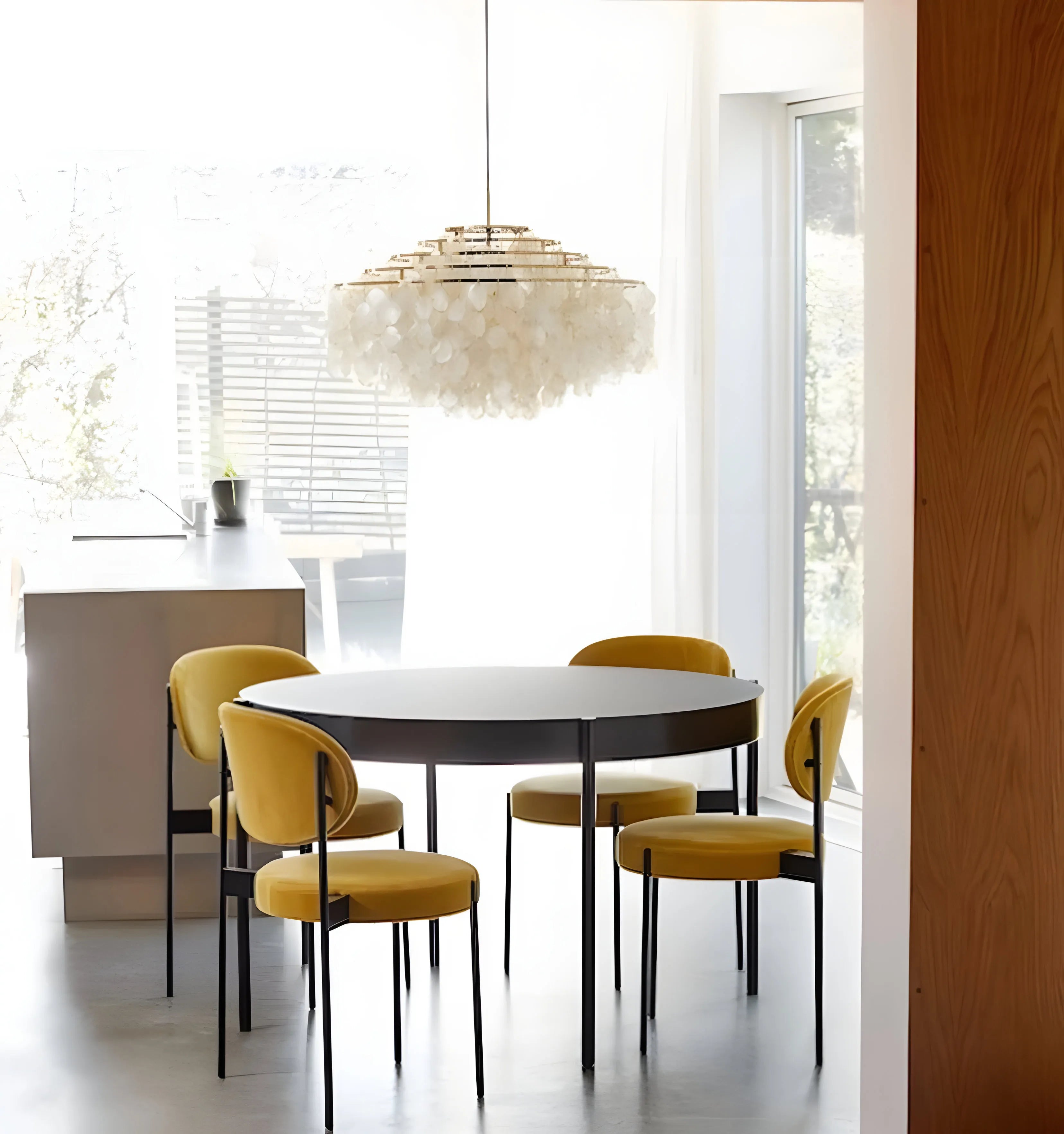 Round Shell Chandelier - Yiarolight