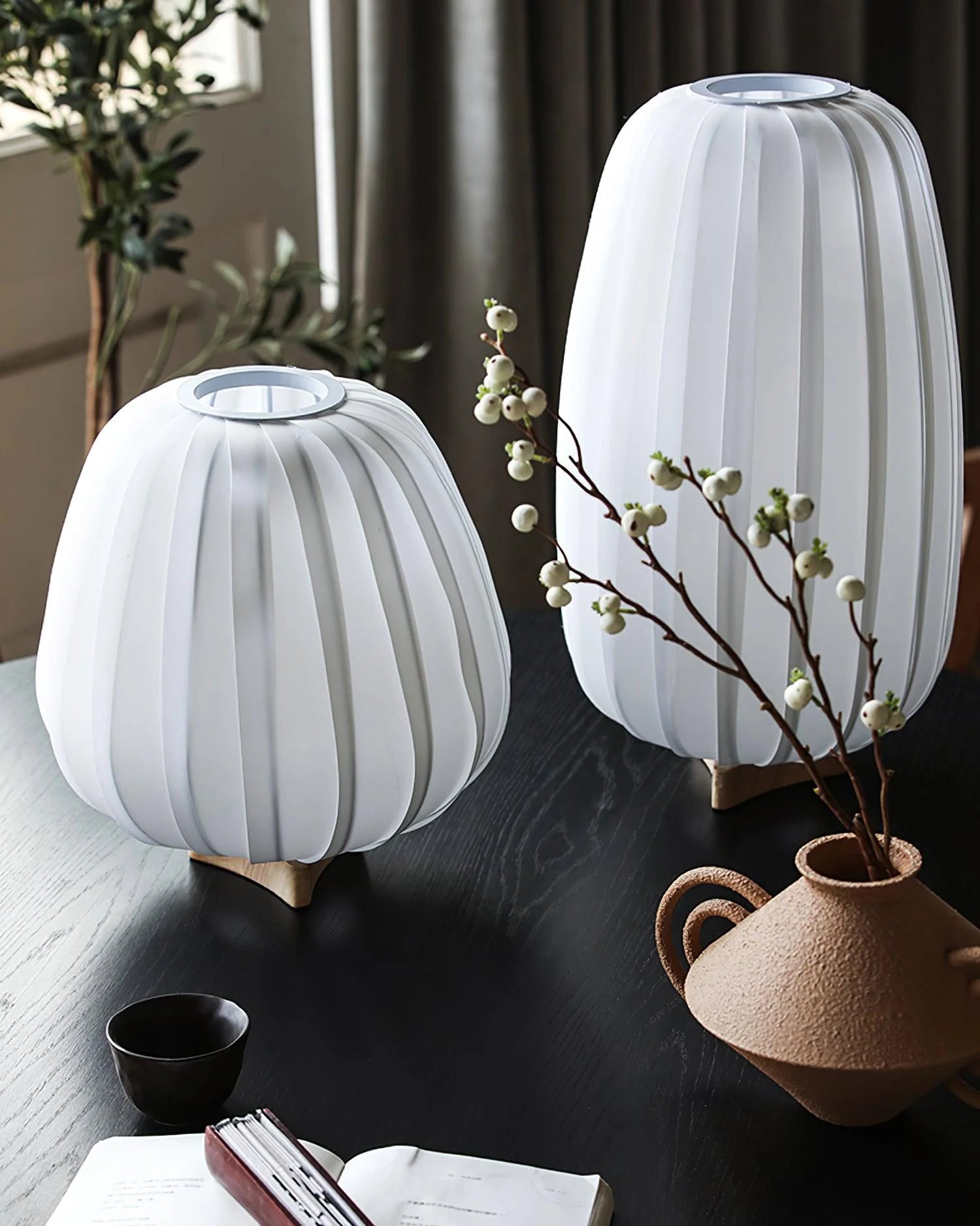 Fabric Minimalist Table Lamp - Yiarolight