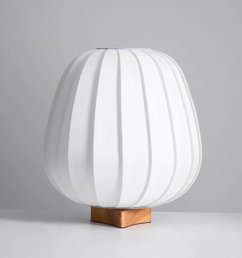 Fabric Minimalist Table Lamp - Yiarolight