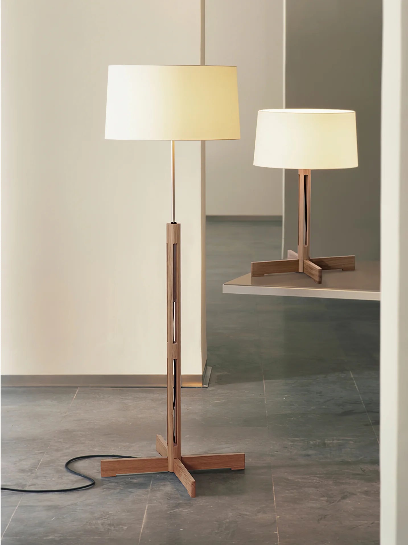 Frame Floor Lamp - Yiarolight