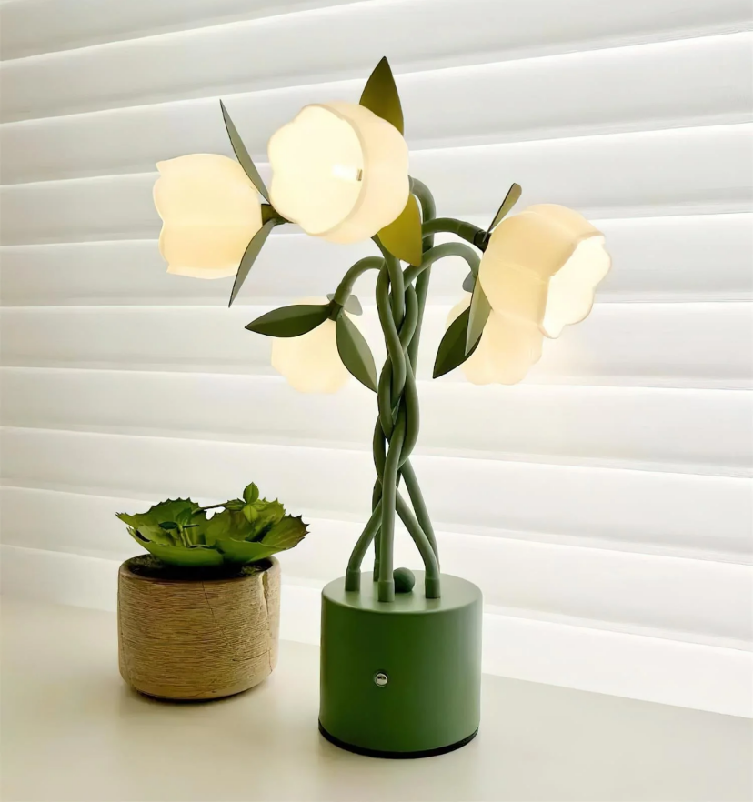 Faira Flower Table Lamp - Yiarolight