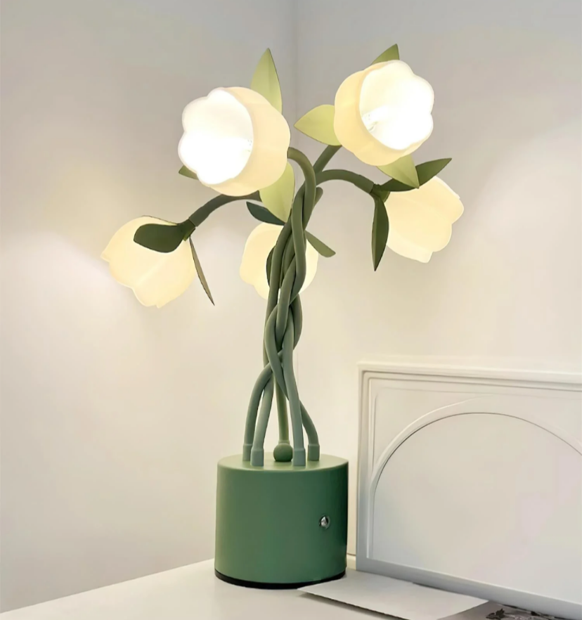 Faira Flower Table Lamp - Yiarolight