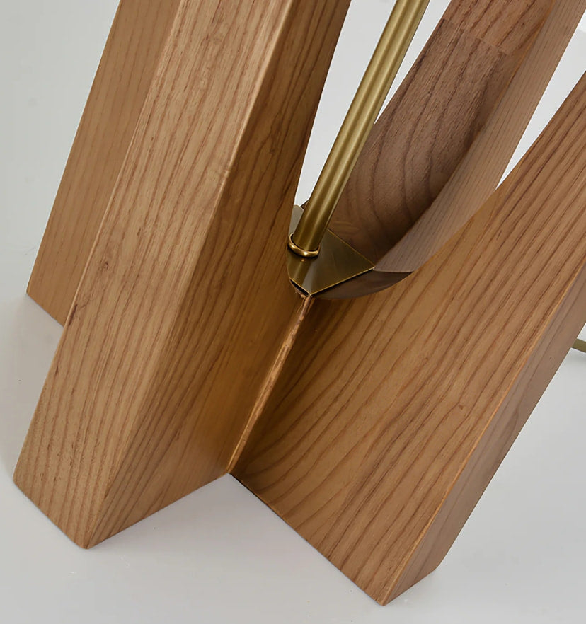 Fairbanks Floor Lamp - Yiarolight