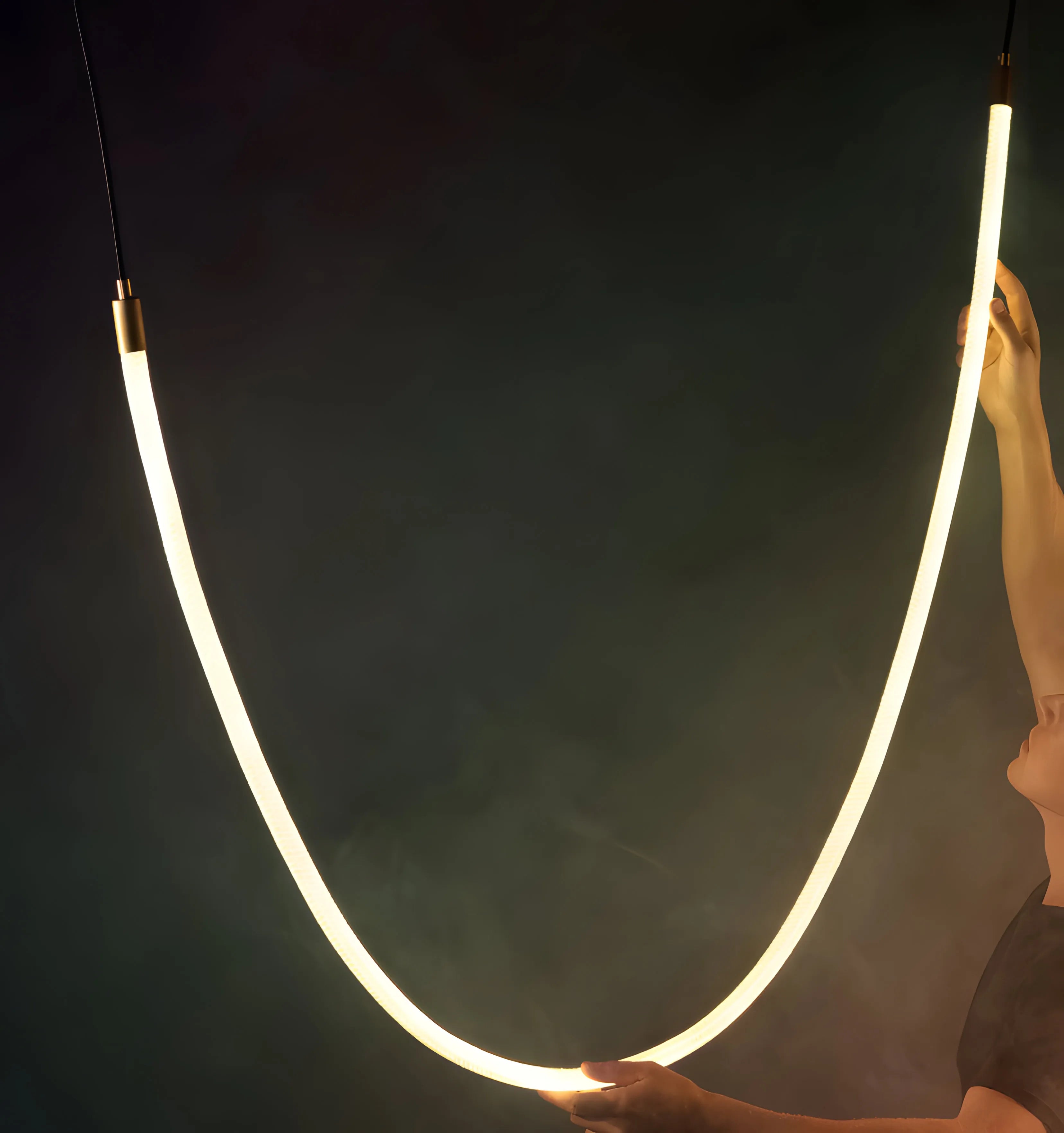 Flex LED Pendant Light - Yiarolight