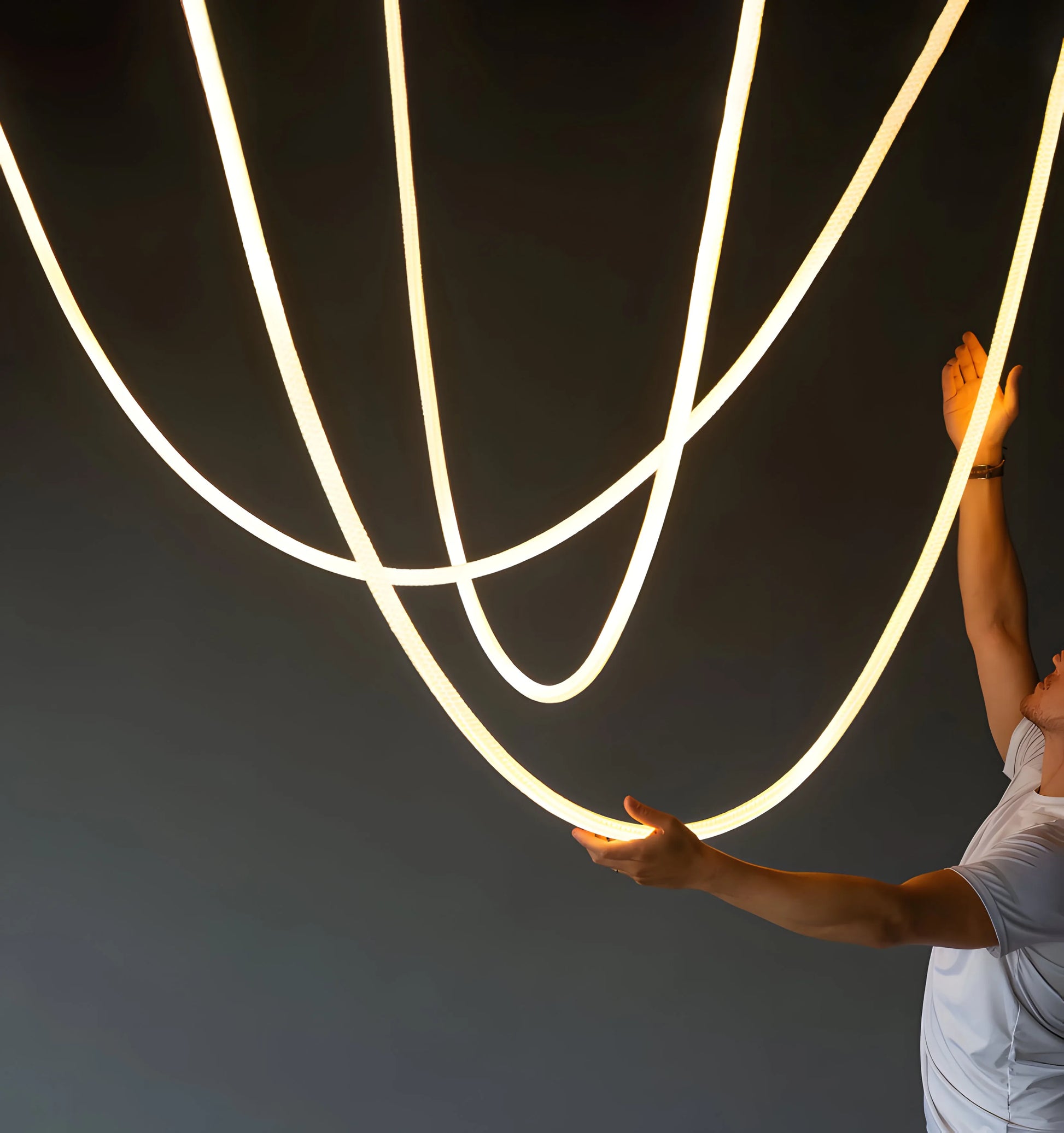 Flex LED Pendant Light - Yiarolight