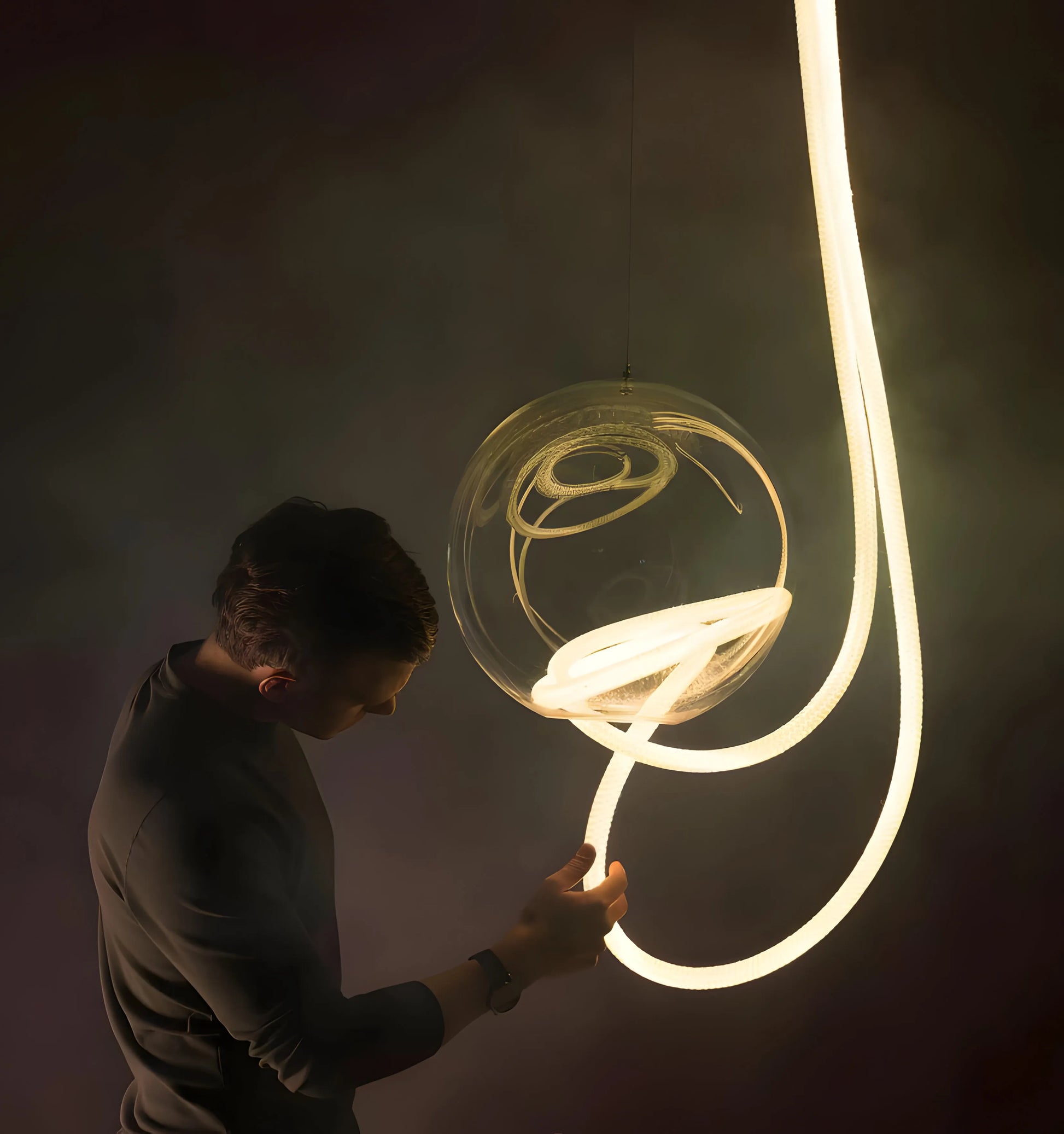 Flex LED Pendant Light - Yiarolight