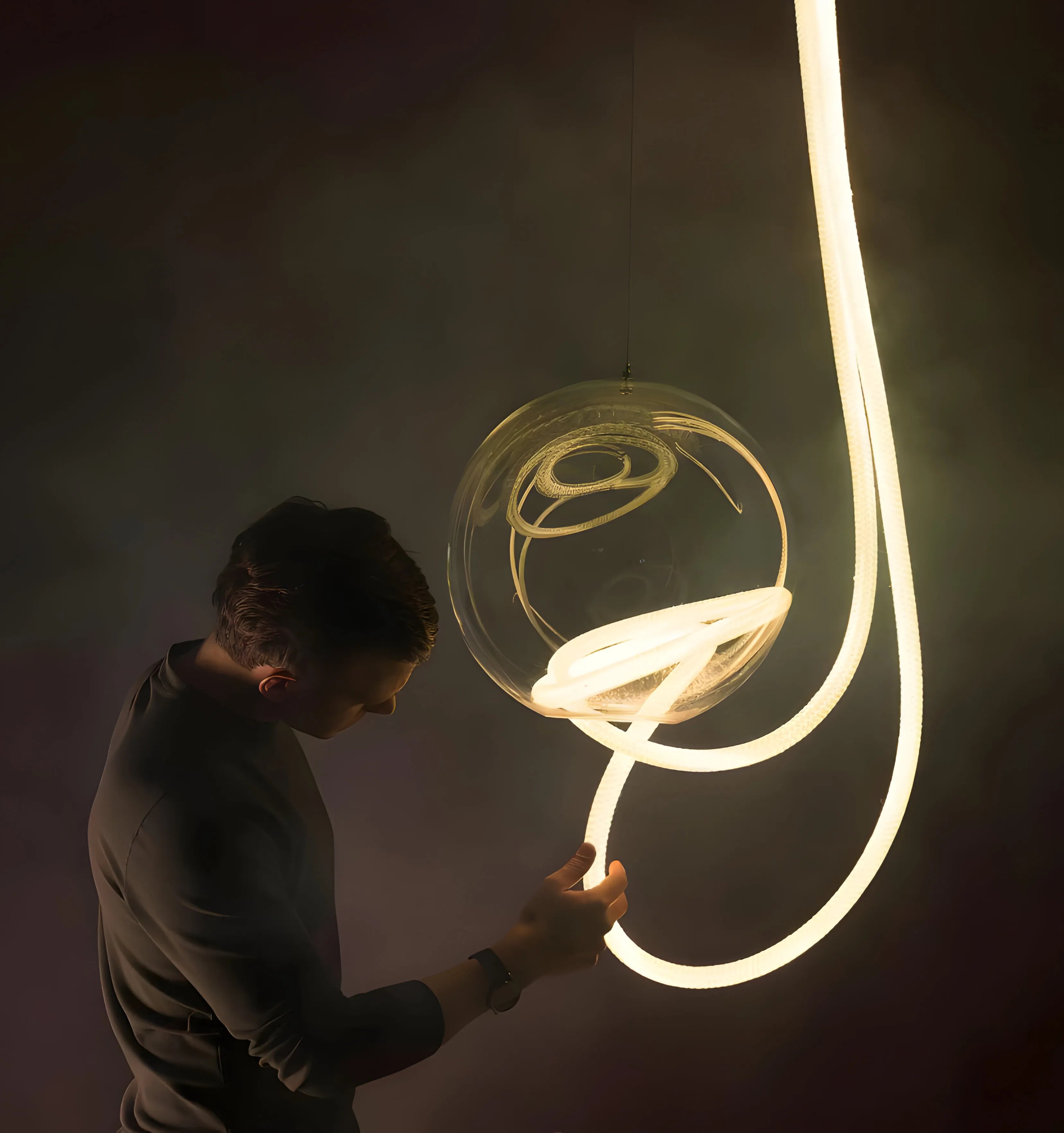 Flex LED Pendant Light - Yiarolight