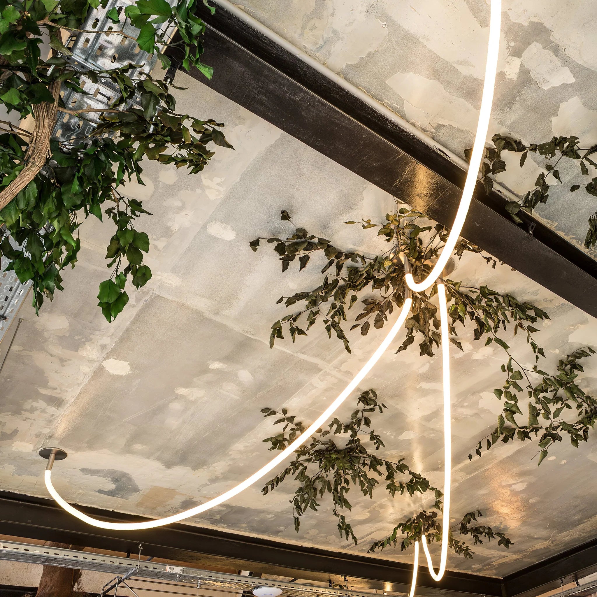 Flex LED Pendant Light - Yiarolight