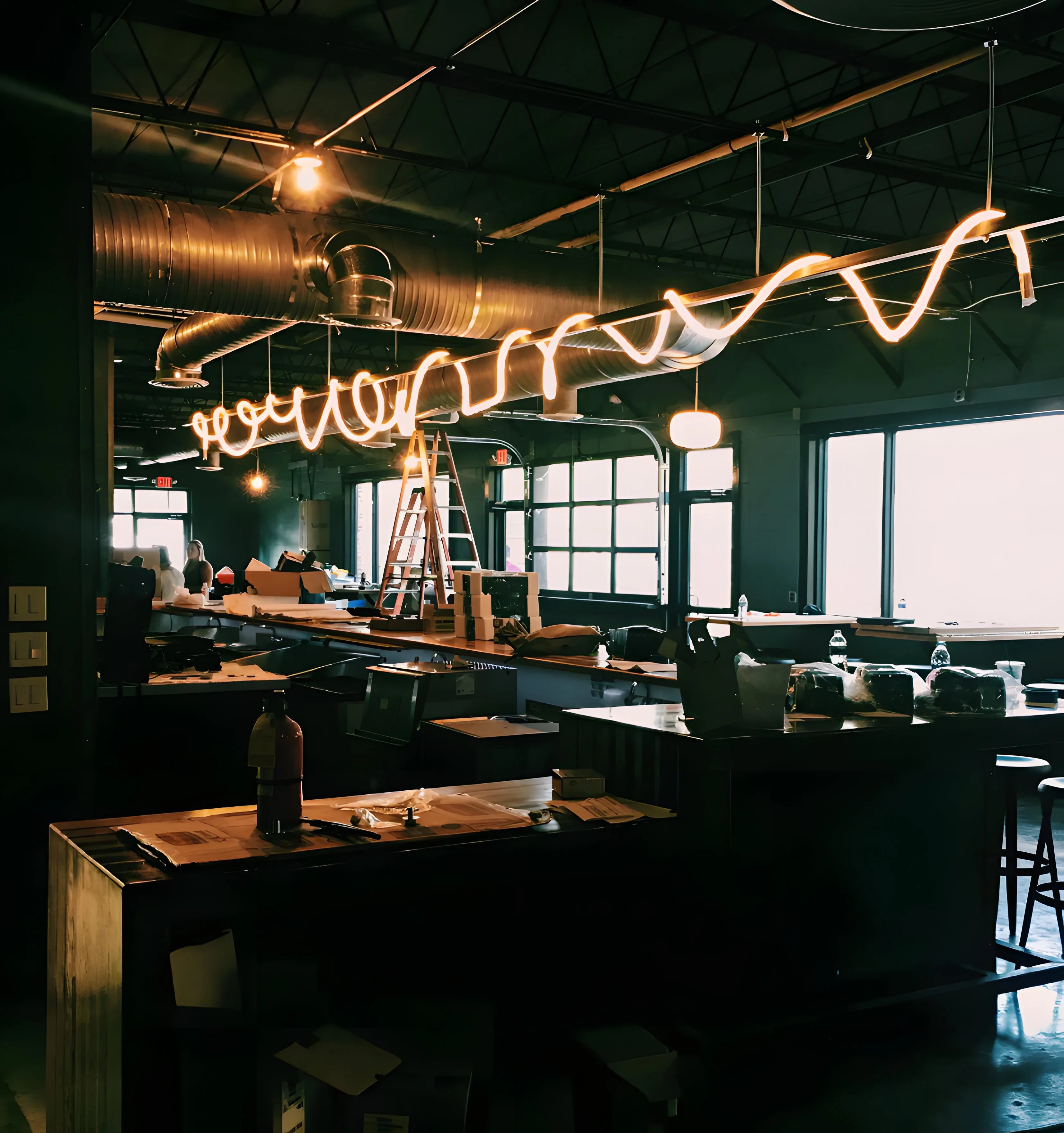 Flex LED Pendant Light - Yiarolight
