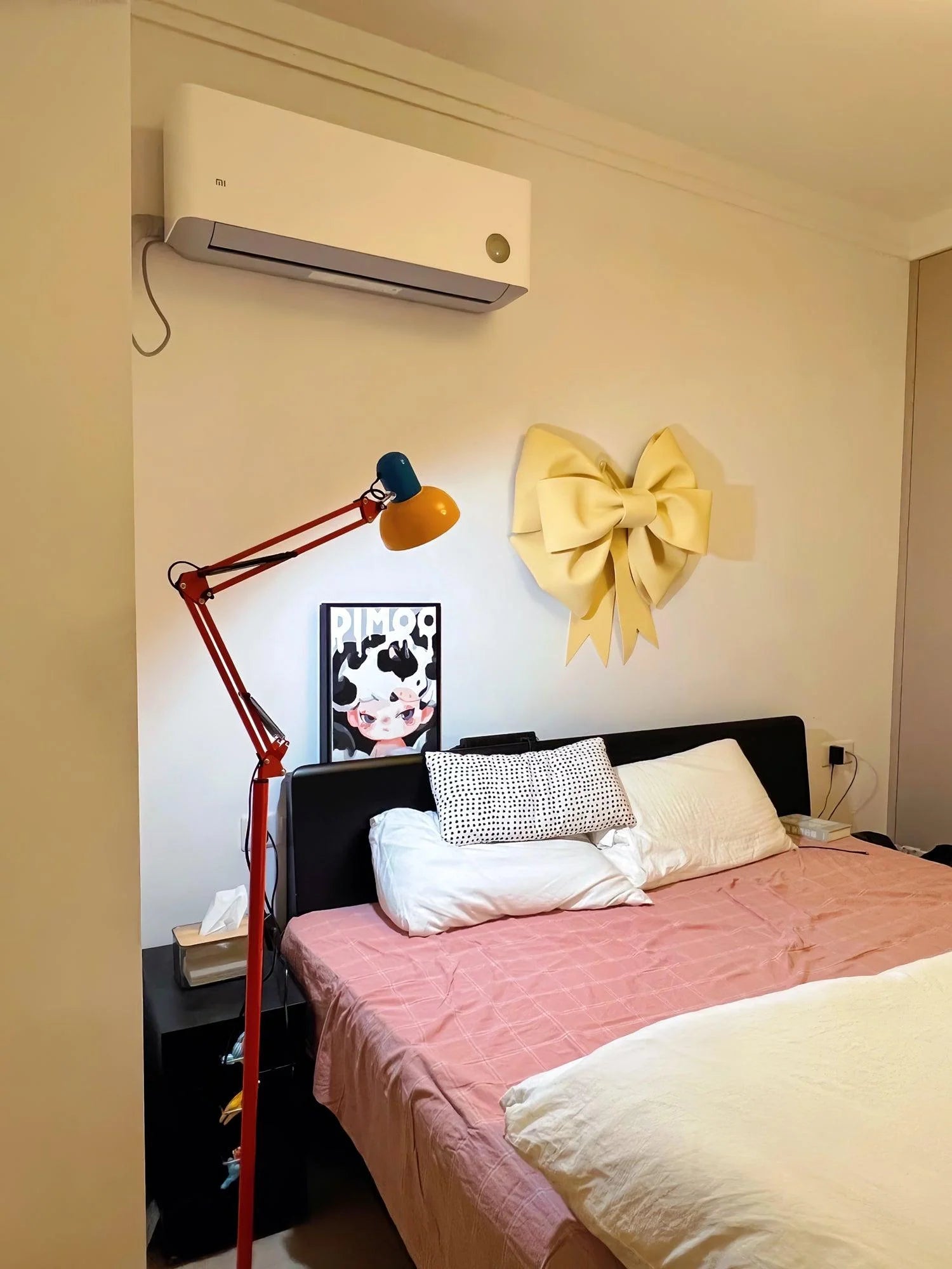 Flexi Memphis Floor Lamp - Yiarolight