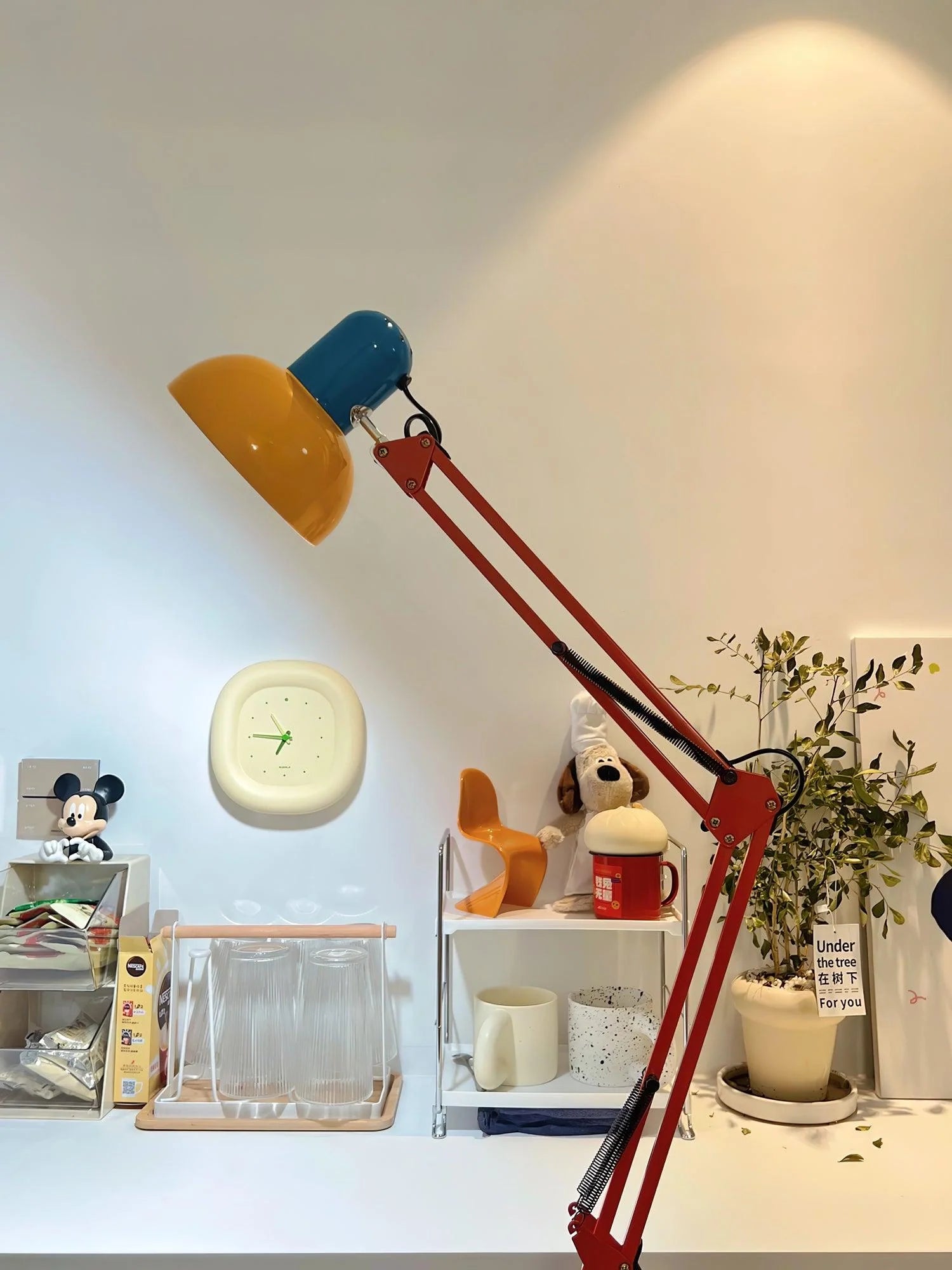 Flexi Memphis Floor Lamp - Yiarolight