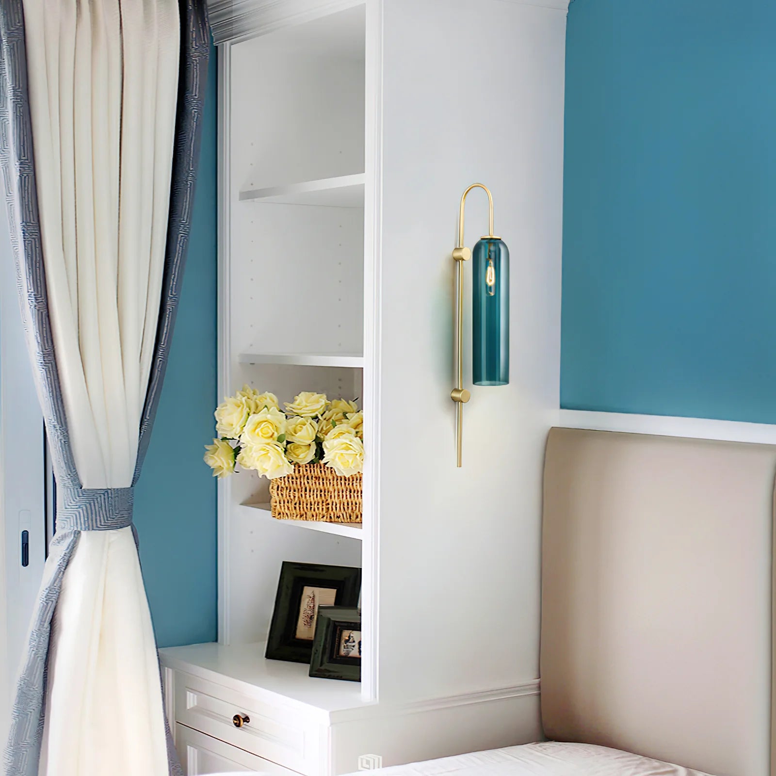 Modern Glass Wall Sconce - Yiarolight