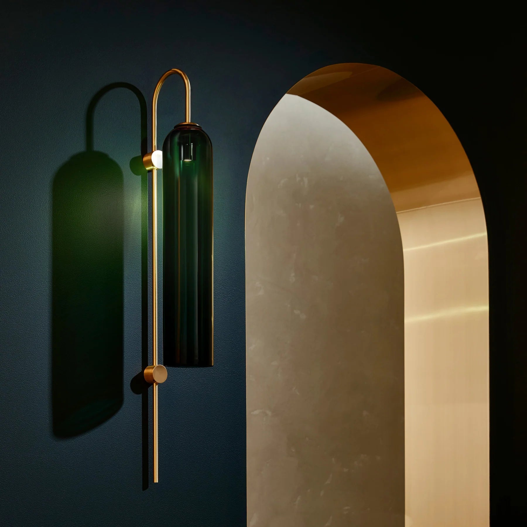 Modern Glass Wall Sconce - Yiarolight