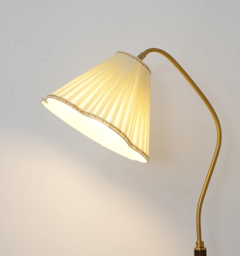 Florentine Fabric Floor Lamp - Yiarolight