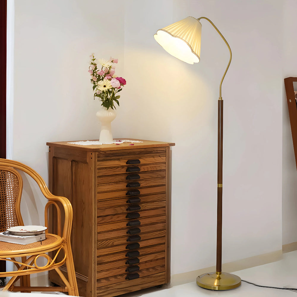 Florentine Fabric Floor Lamp - Yiarolight