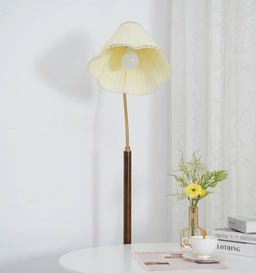Florentine Fabric Floor Lamp - Yiarolight