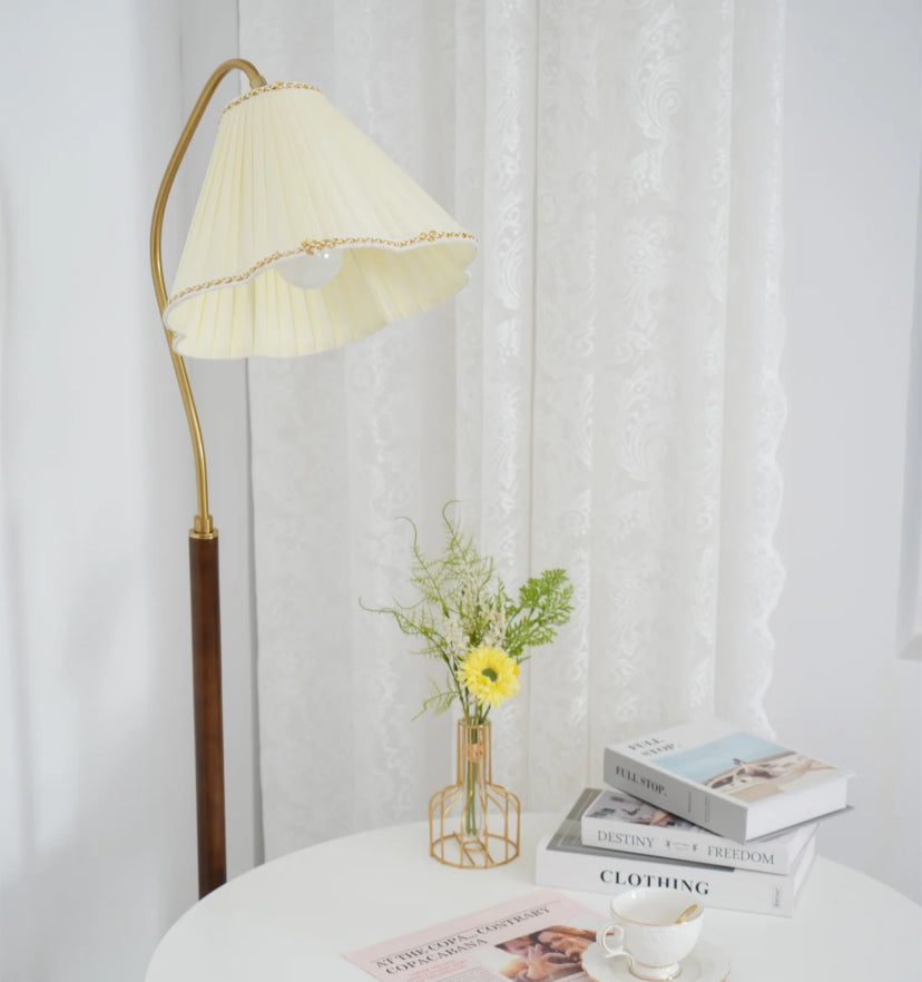 Florentine Fabric Floor Lamp - Yiarolight