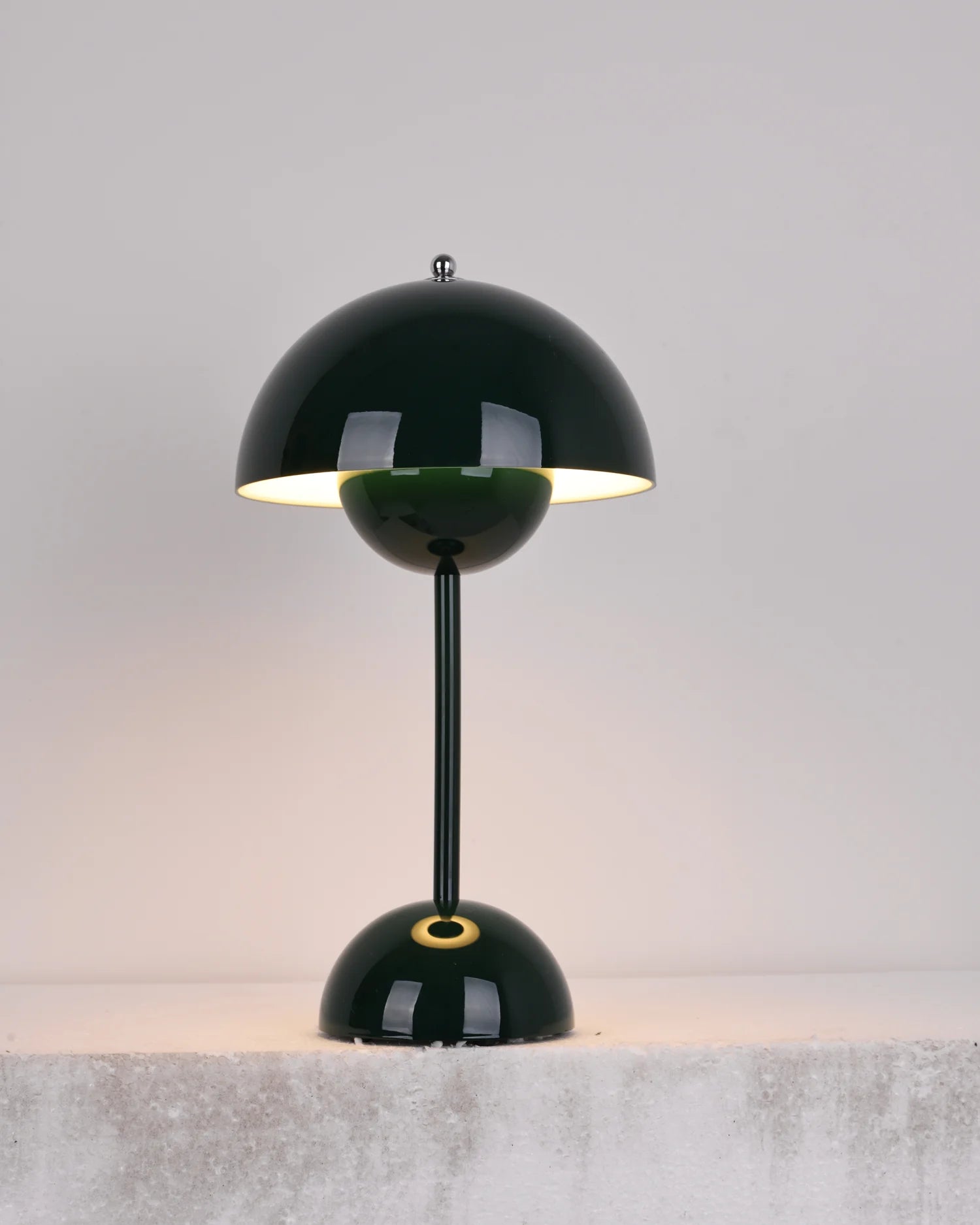 Flowerpot Portable Table Lamp