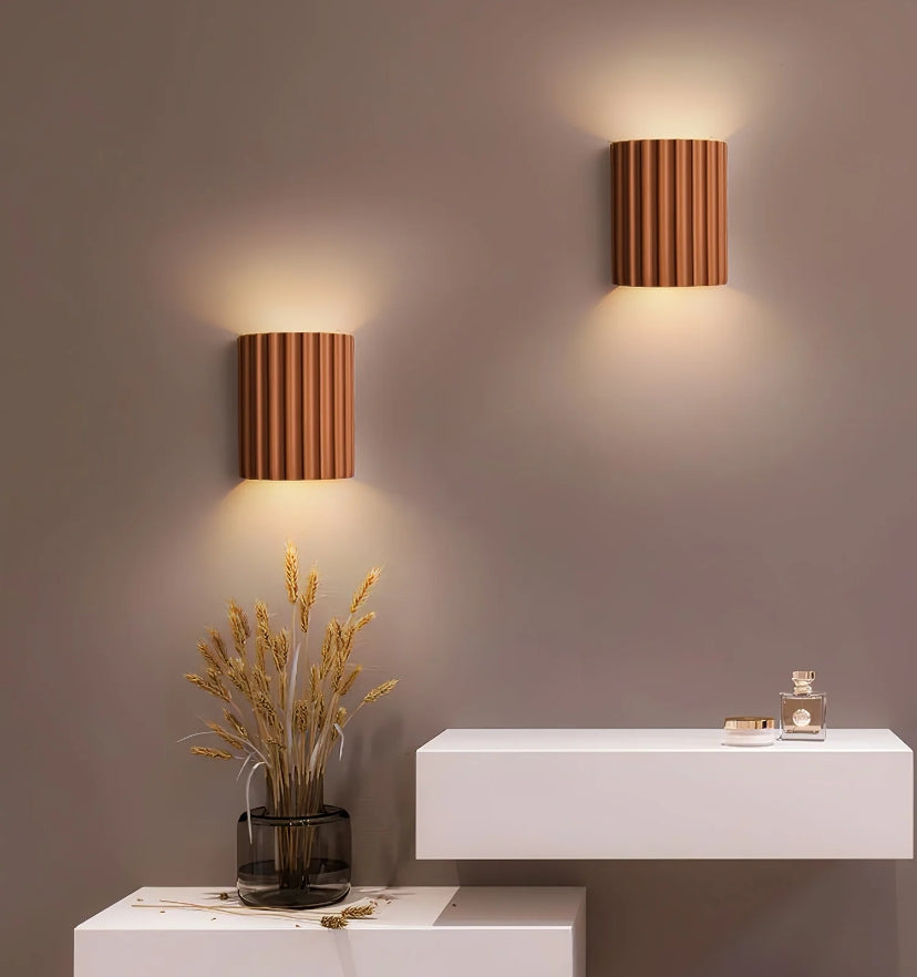Fluted Resin Wall Lamp - Auraolight