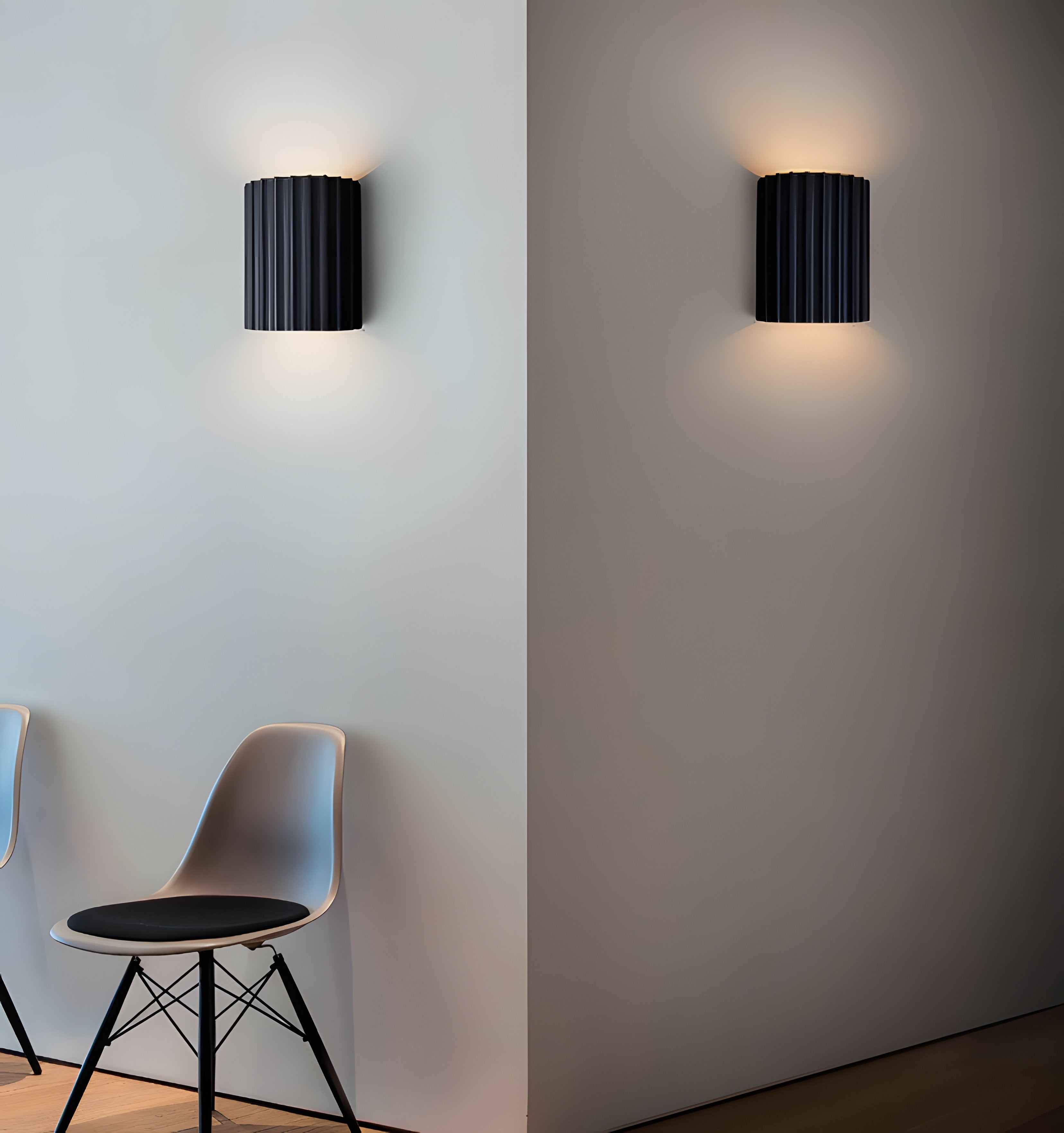 Fluted Resin Wall Lamp - Auraolight